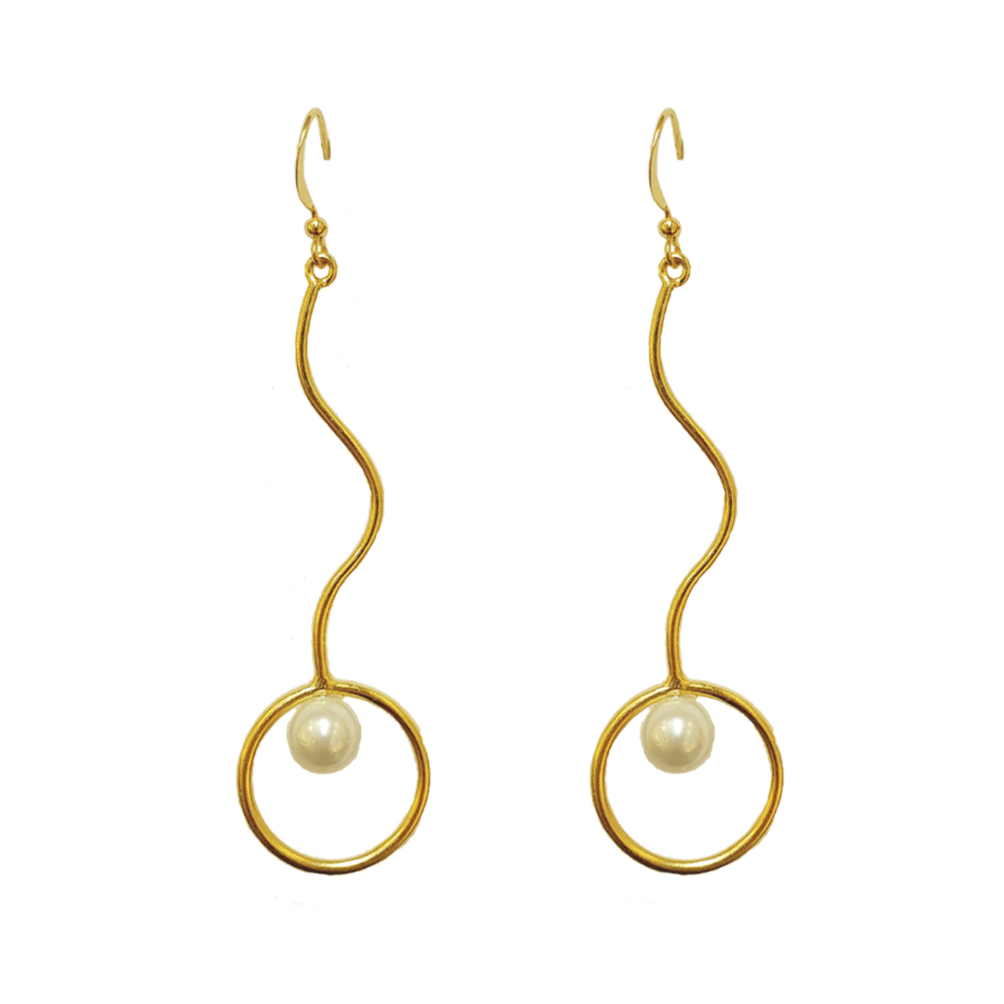 Selena Pearl Rhythm Earrings in Gold
