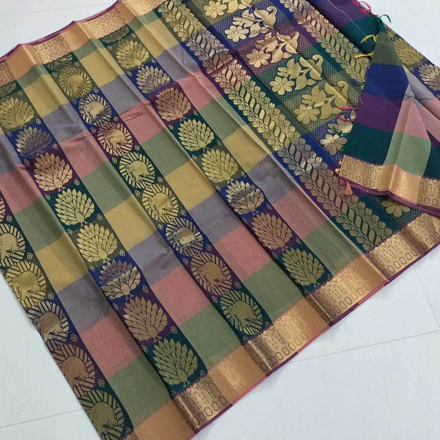 Shri Venkateshwara textiles Kotta Silk Cotton Green and Pink colour Checked Saree