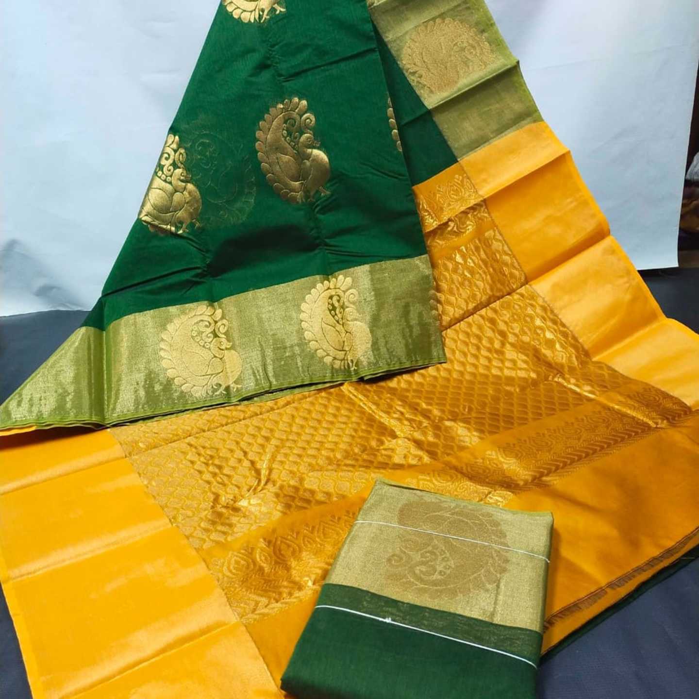 Shri Venkateshwara textiles silk sarees Green and Yellow colour