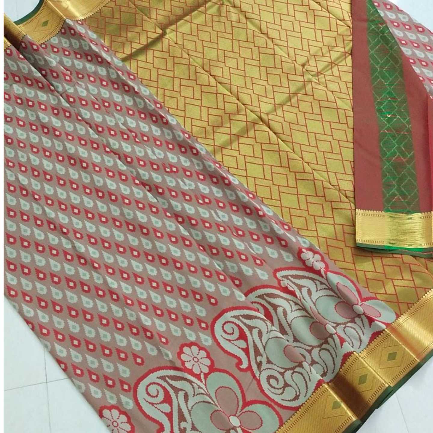 Shri Venkateshwara textiles Kancheepuram SemiSilk Wedding Brown and White Saree