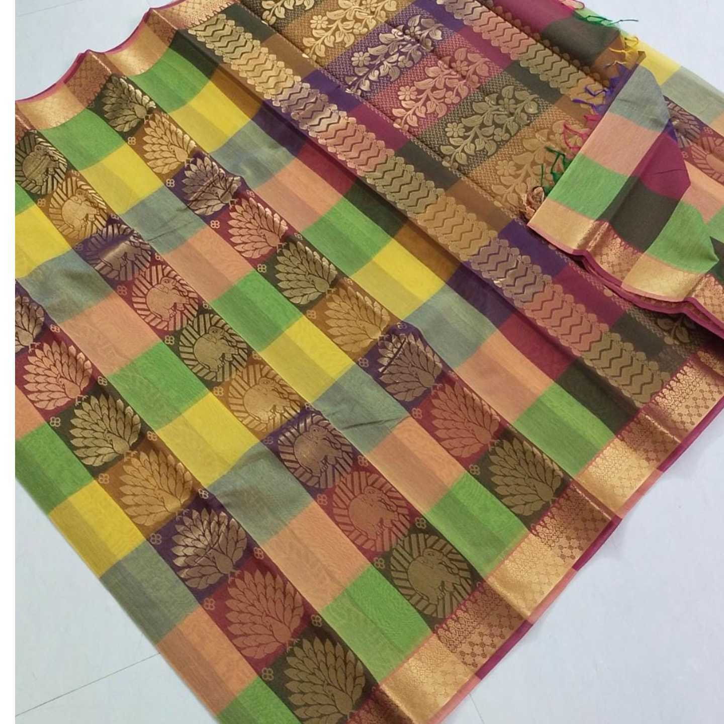 Shri Venkateshwara textiles Silk Cotton Violet and Green colour Checked Saree