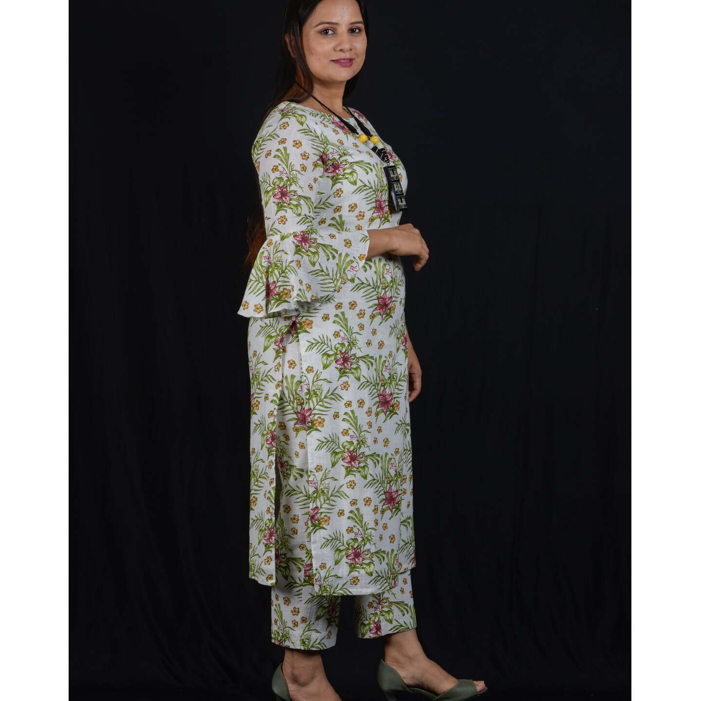 TROPICAL PRINT KURTA PANT SET