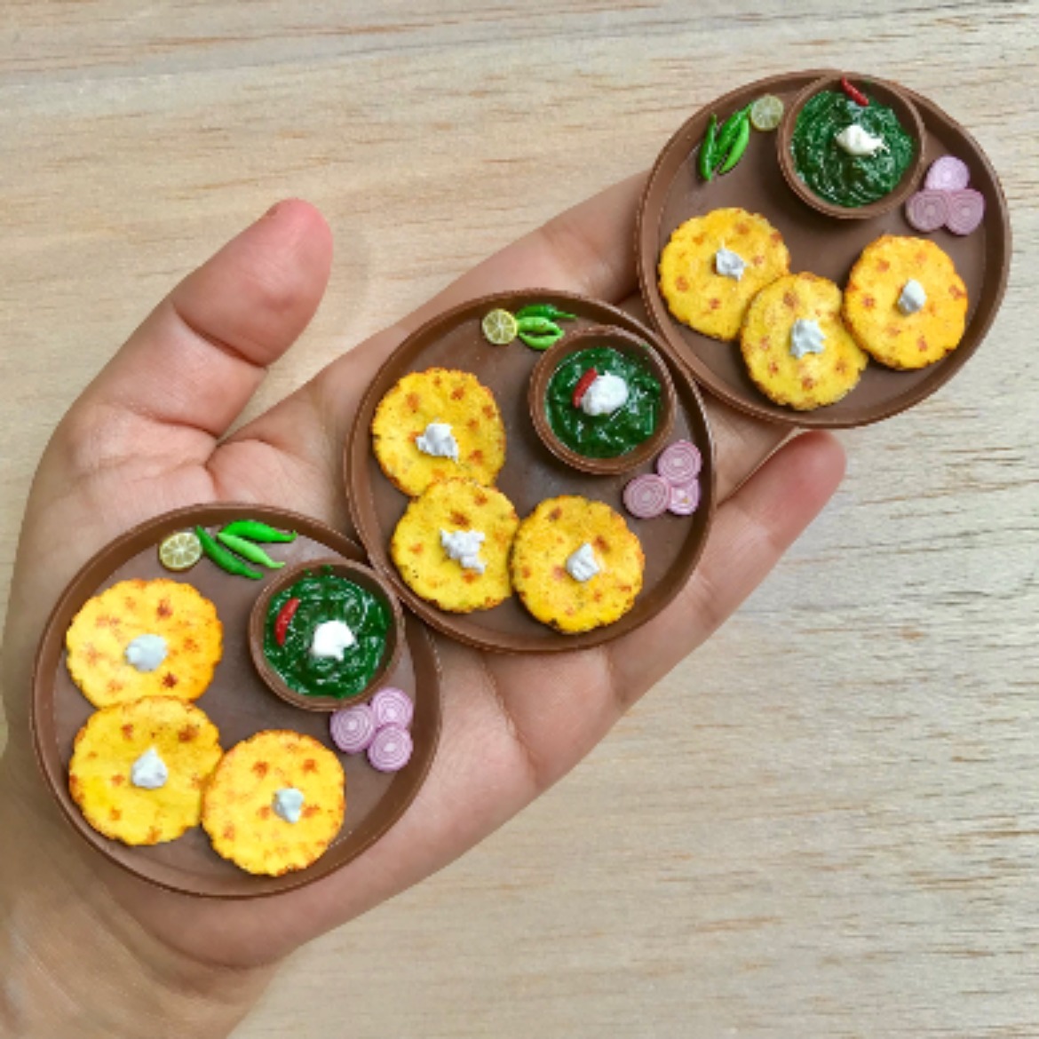 Miniature Makki ki Roti & Sarson ka Saag Fridge Magnet