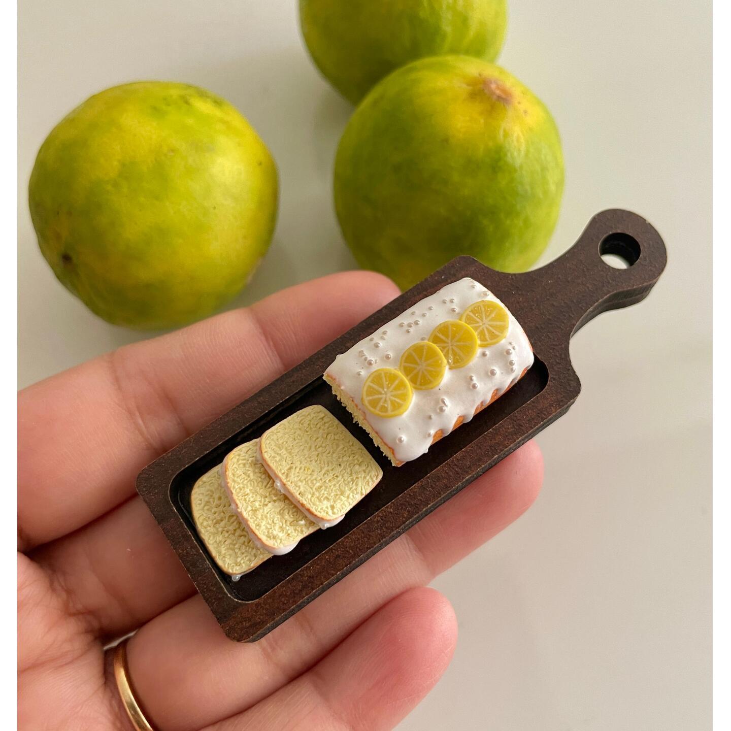 Miniature Lemon Cake Platter Magnet