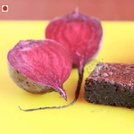 SUGARLESS RAGI BEETROOT CHOCOLATE BROWNIES MADE WITH PALM JAGGERY PACK OF 6
