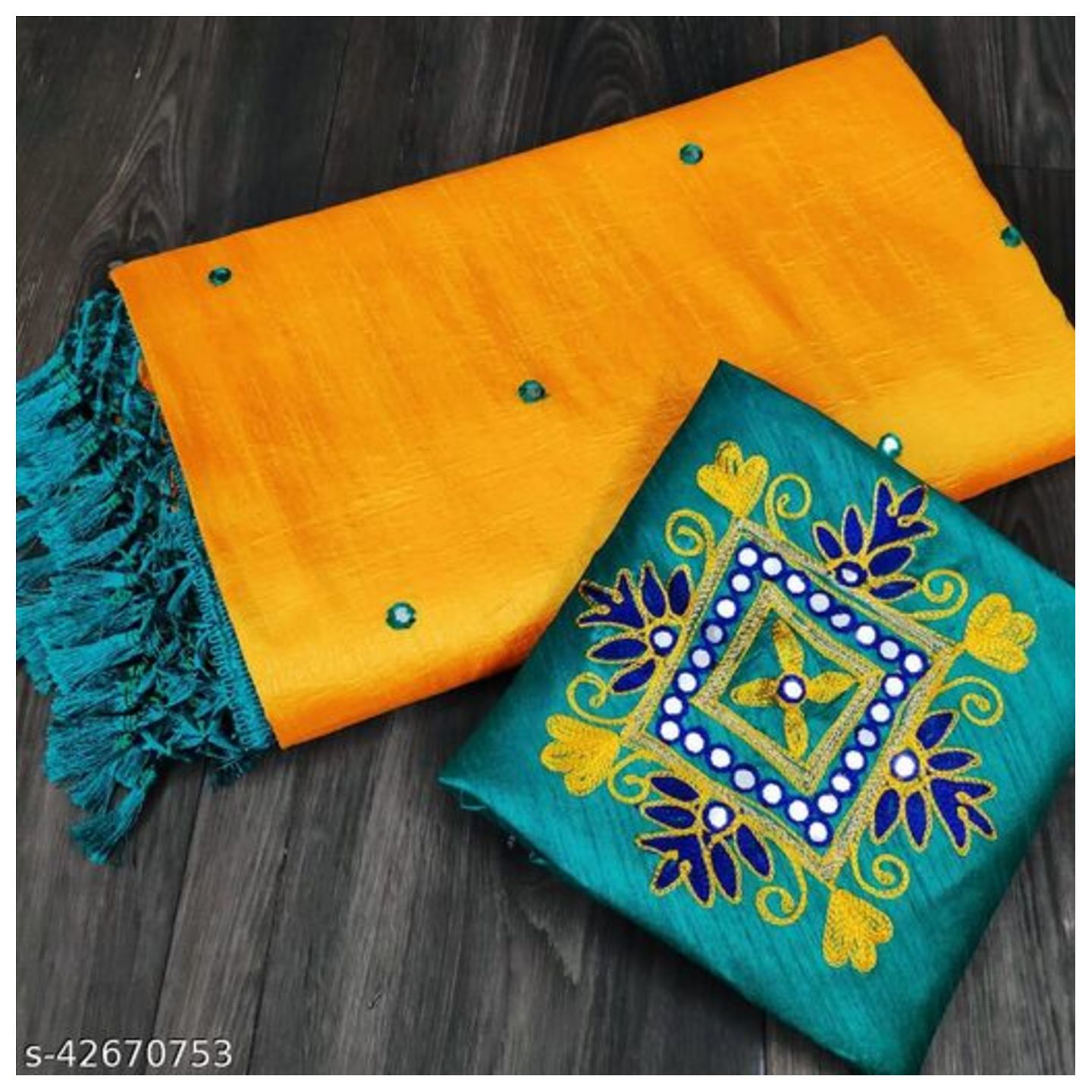 Charvi Drishya Sarees