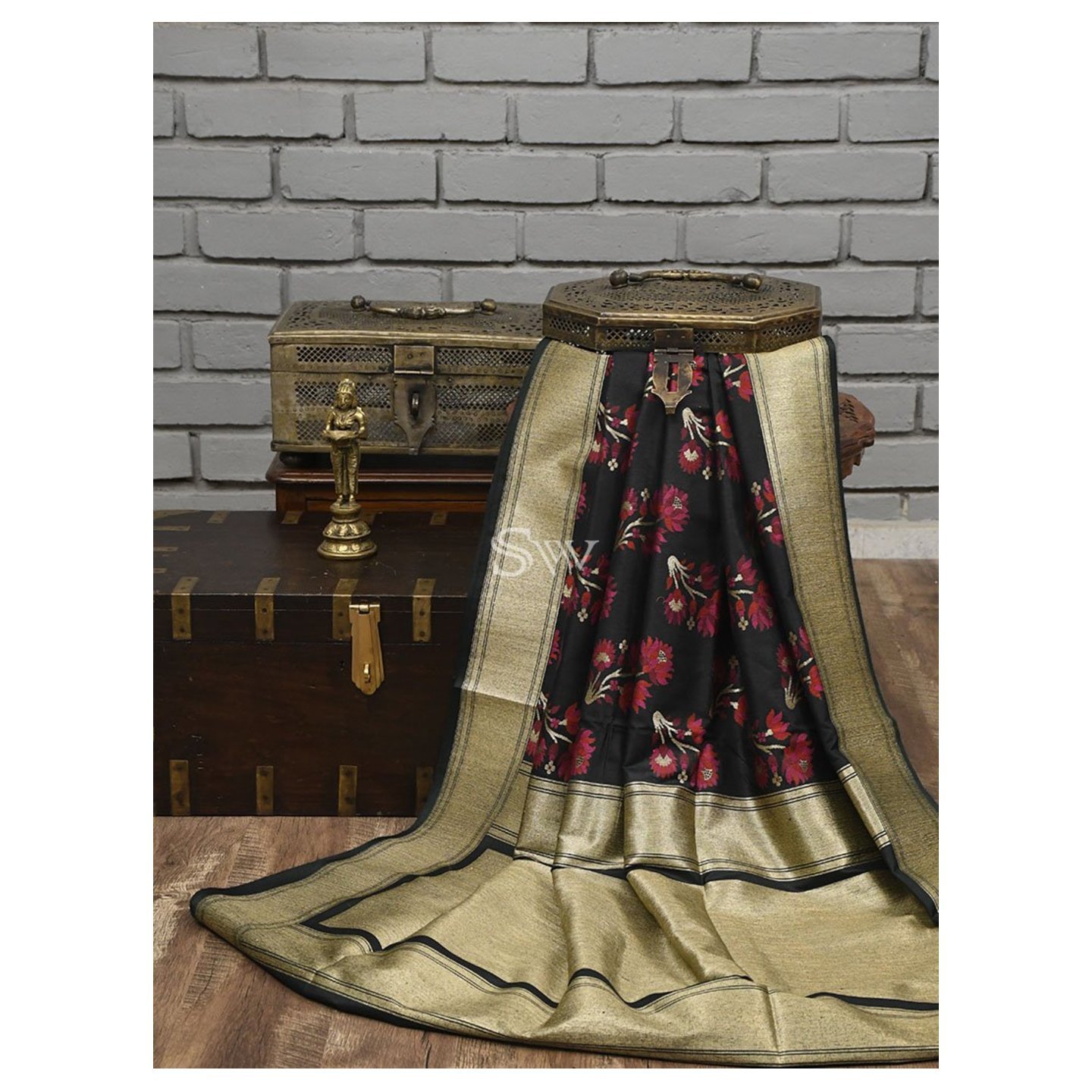 Black Moonga Tussar Silk Handloom Banarasi Saree