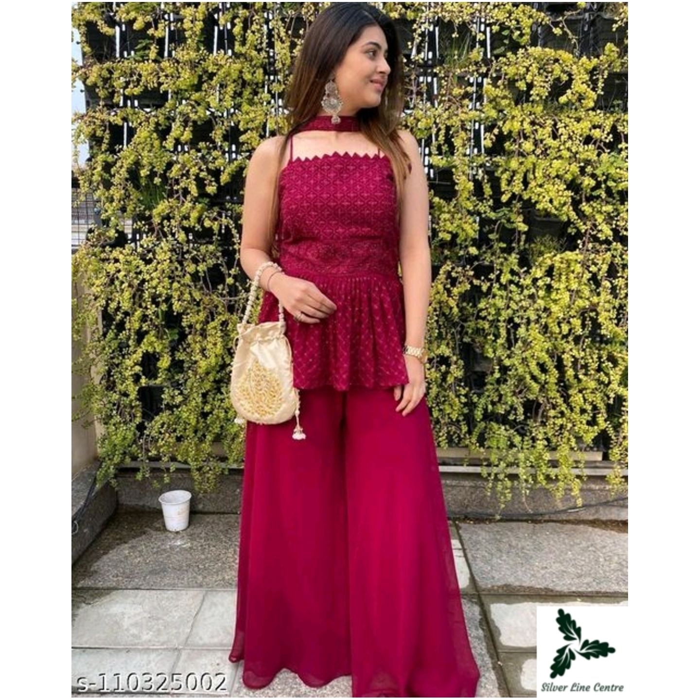 *Classic Glamorous Women Dupatta Sets*