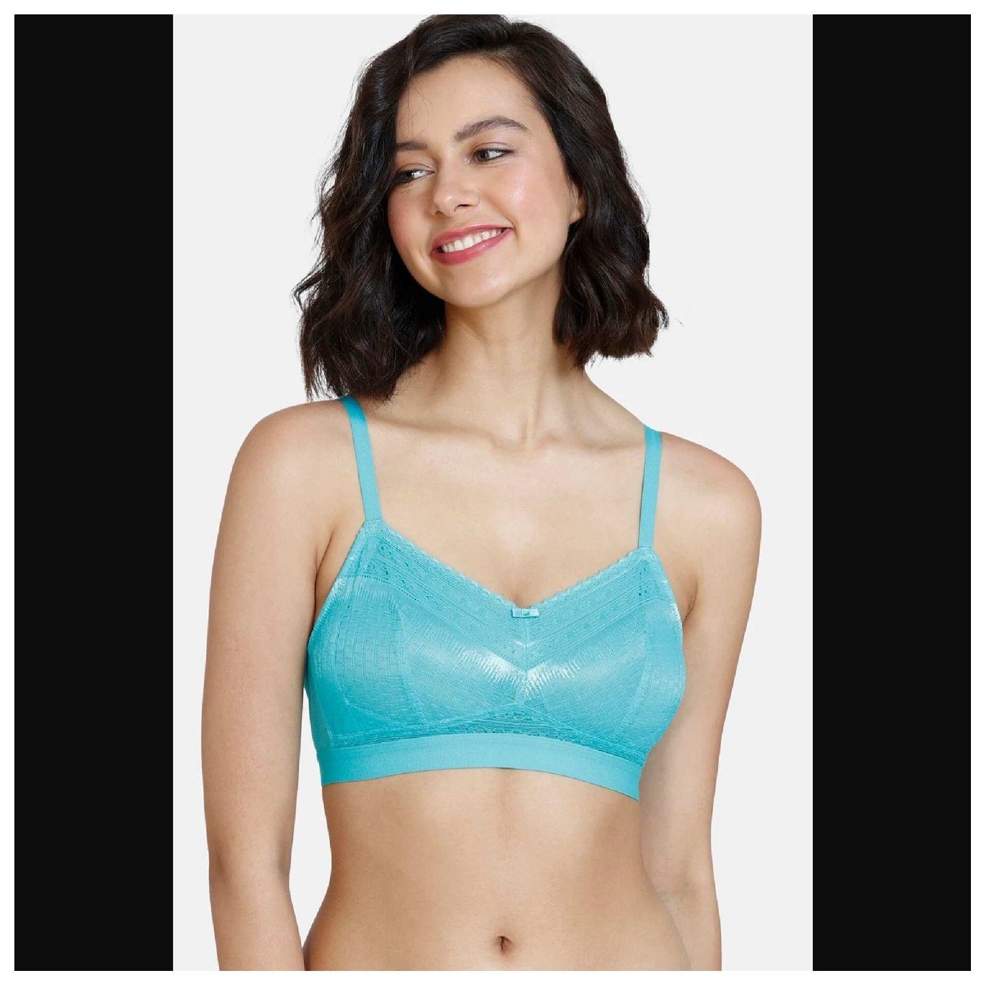 Zivame Heartstopper Double Layered Non-Wired 3/4th Coverage Lace Bra With Hipster Panty - Ceramic