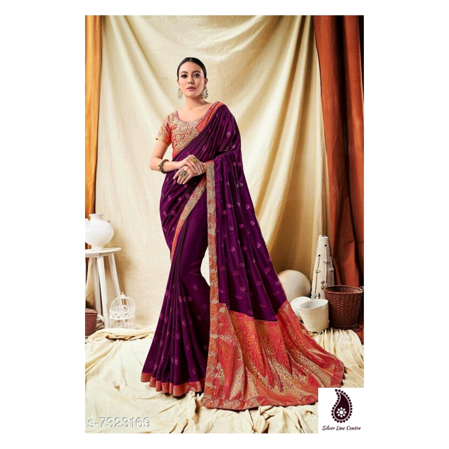 Divaastha Vine Bollywood Design Silk Woven Saree