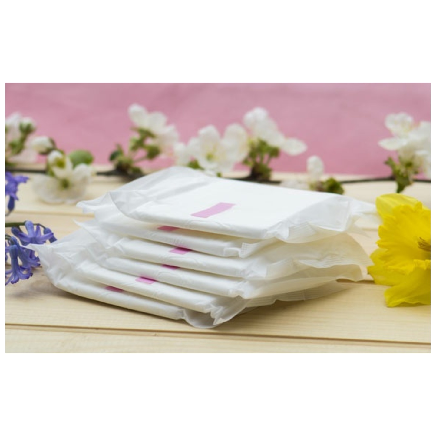 AZAH - Rash Free Certified Ultra Soft Sanitary Pad Without Disposable Bags,Box x 40 pads, Size Regular & XL, Rs. 16.96 per pad,