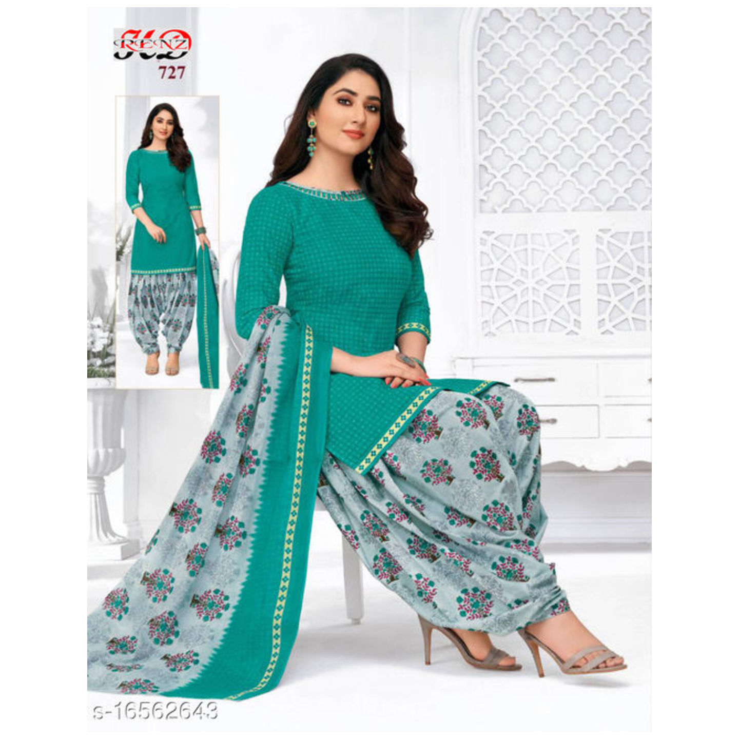 Aagyeyi Graceful Women Kurta Sets