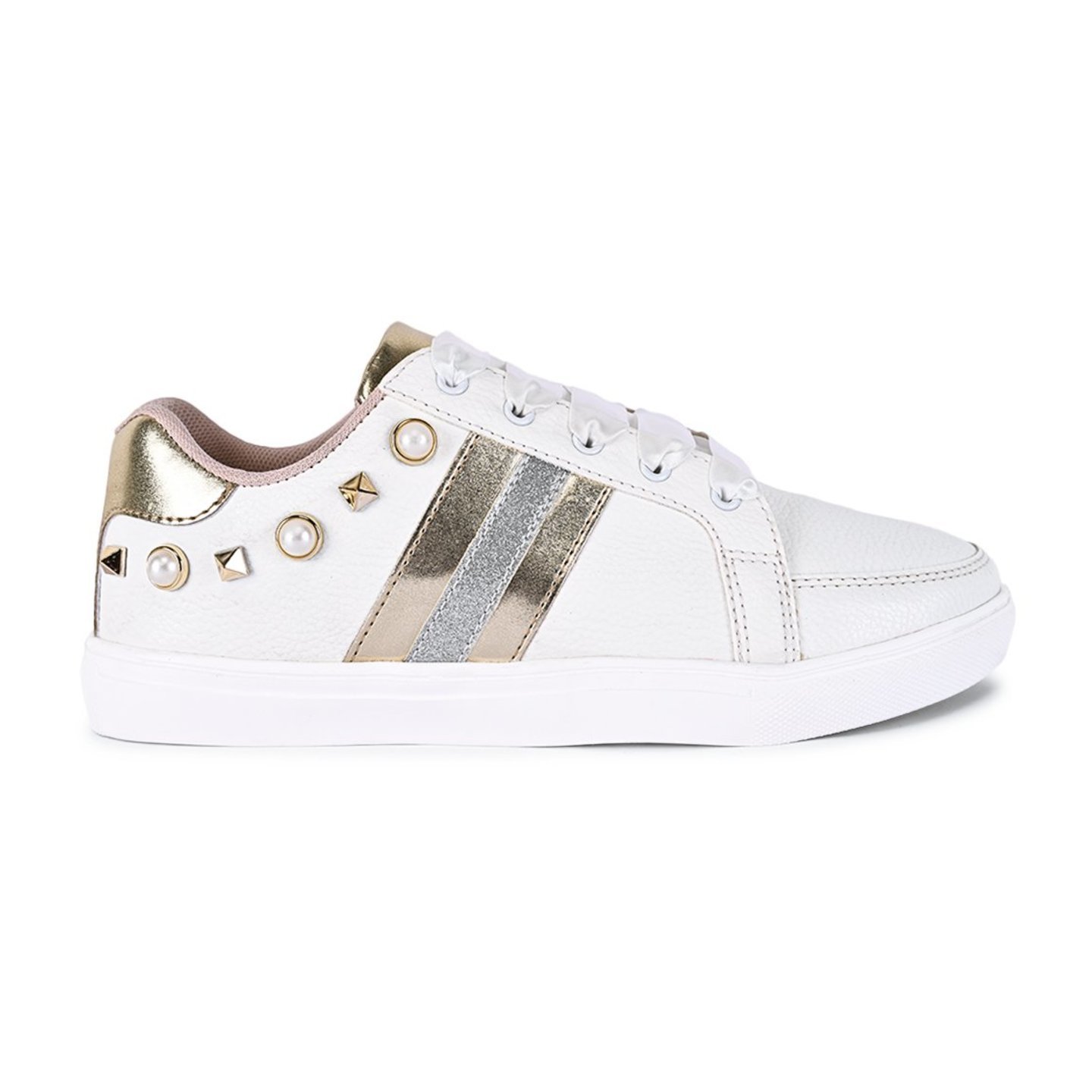 Medallion Women Shoe