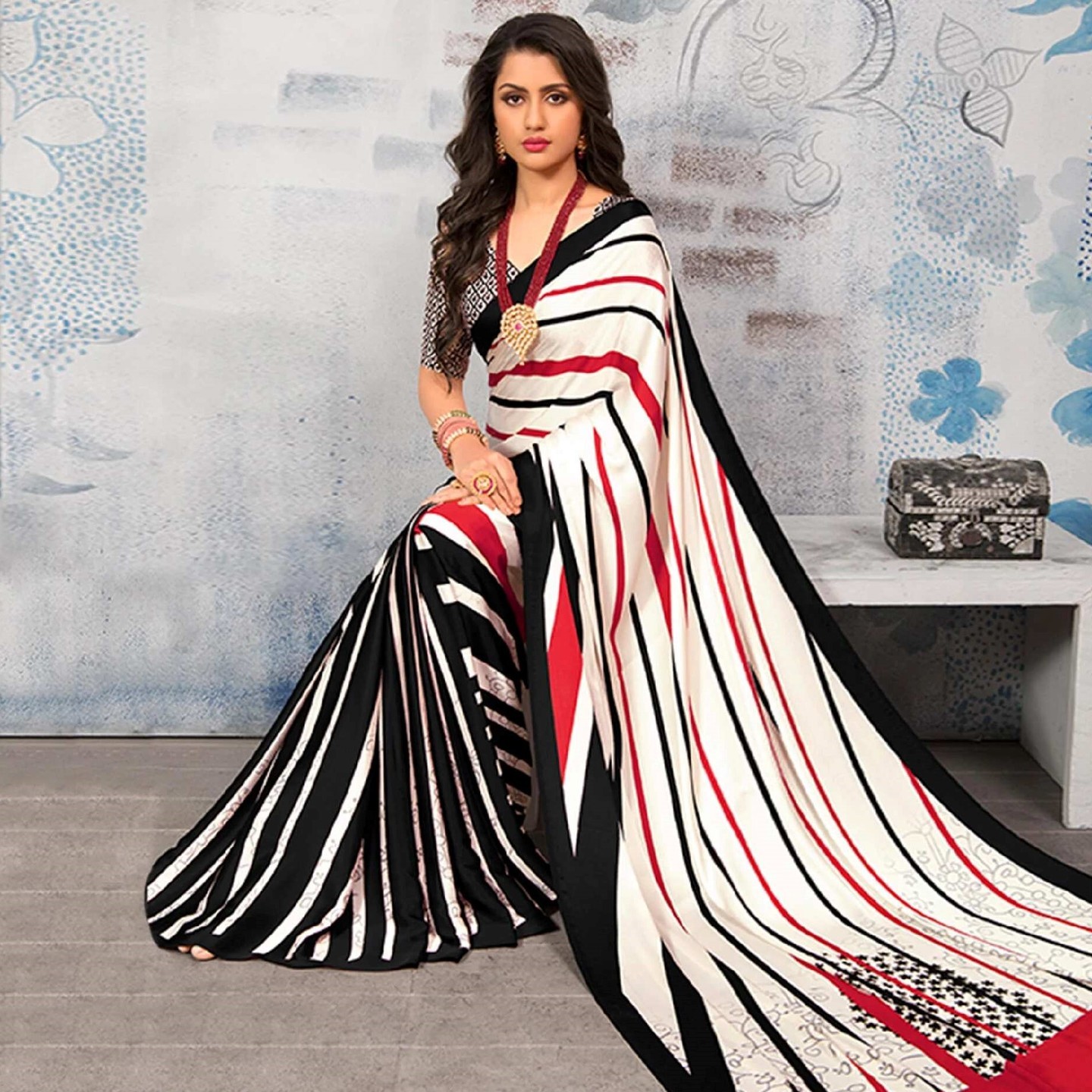 Staring Multicolor Colored Party Wear Designer Printed Half-Half Satin Saree Size- free size