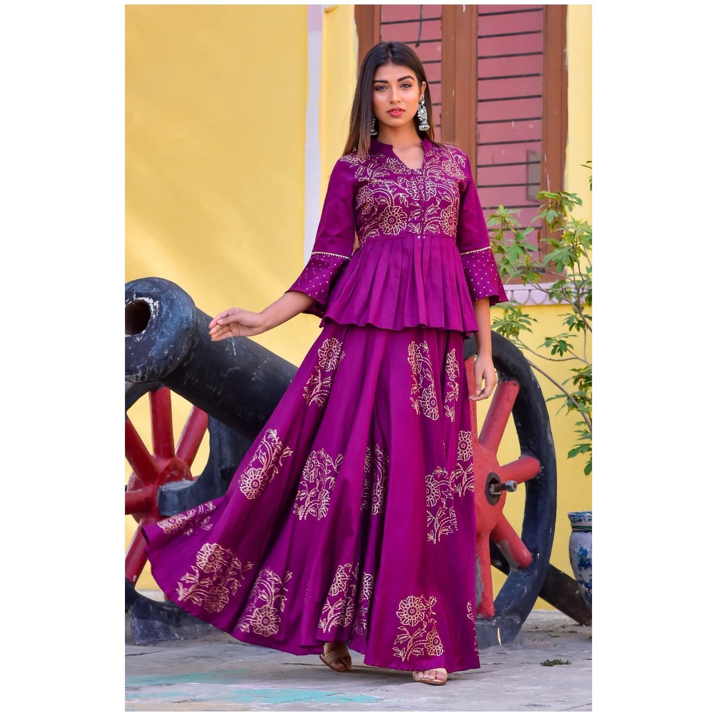 Women Purple Lehenga Set by Chokhi Bandhani (2Pc Set)