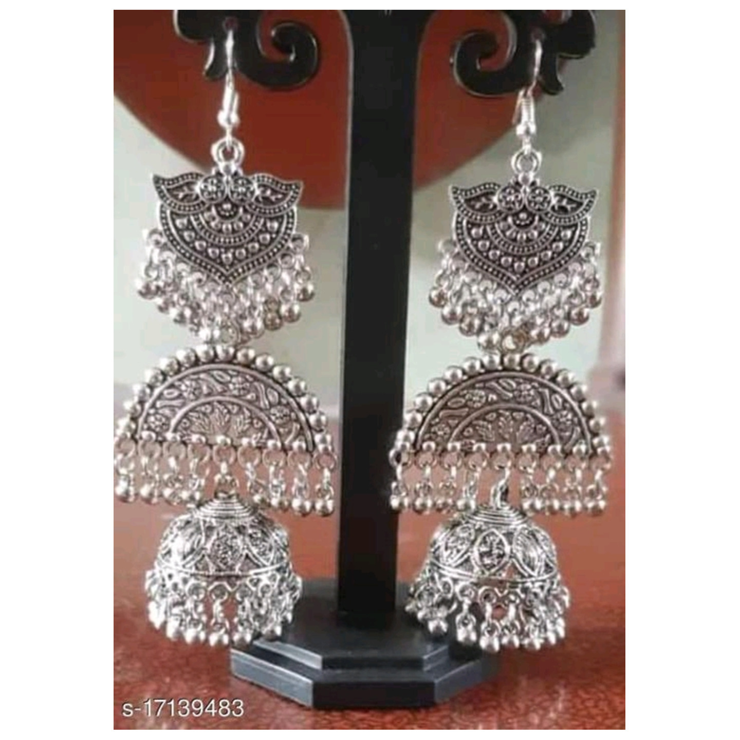 Allure Graceful Women Earings* Size-Free Size