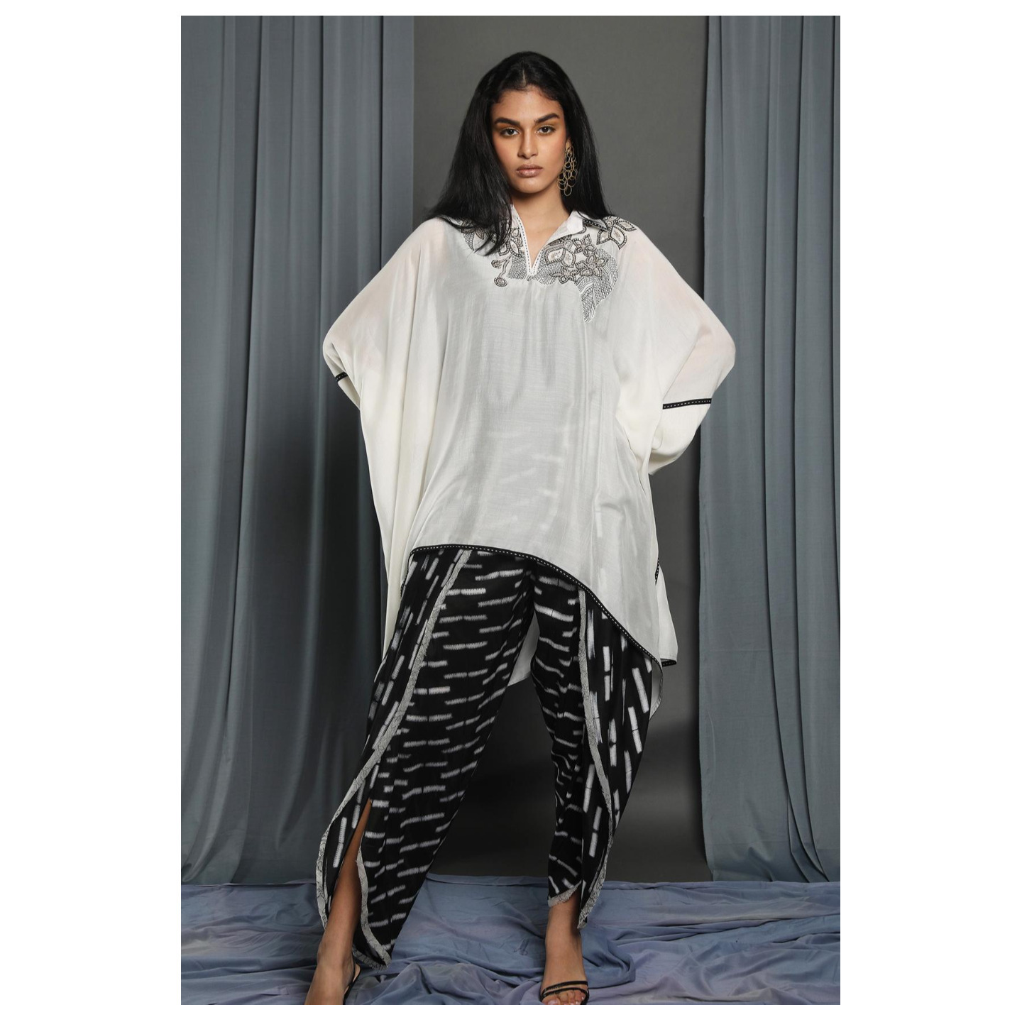 KRISHNA MEHTA White Chanderi Asymmetrical Hem Cape Tunic