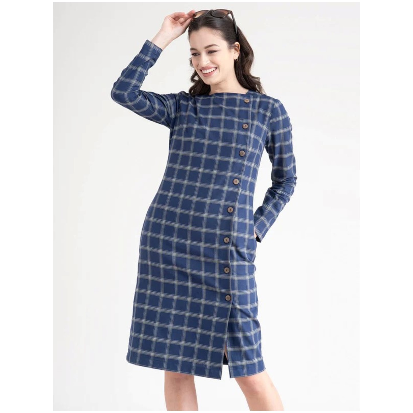 Buttoned Plaid Shift Dress - Navy Blue and White