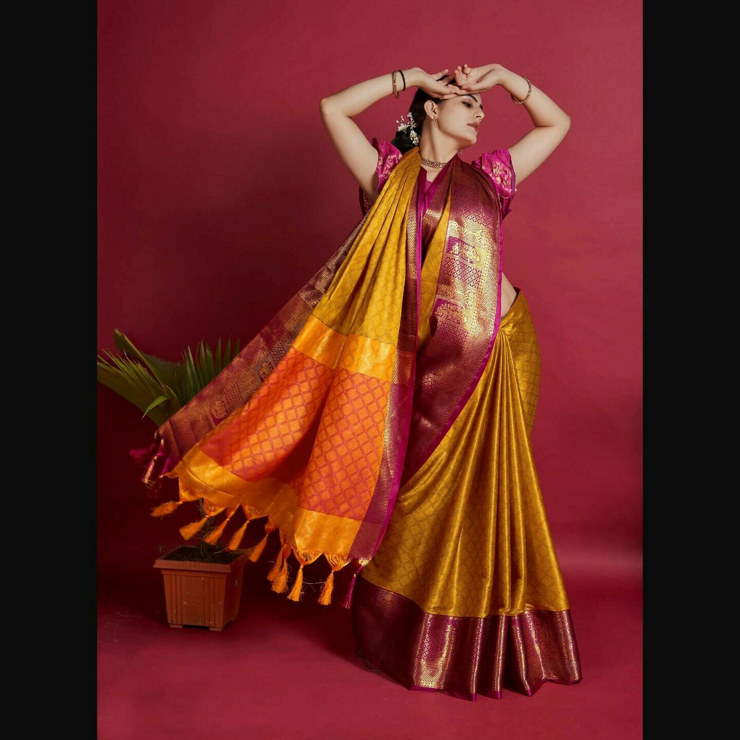 Women's Yellow Color Silk Saree Collection -Dwija Fashion  Size-Free Size