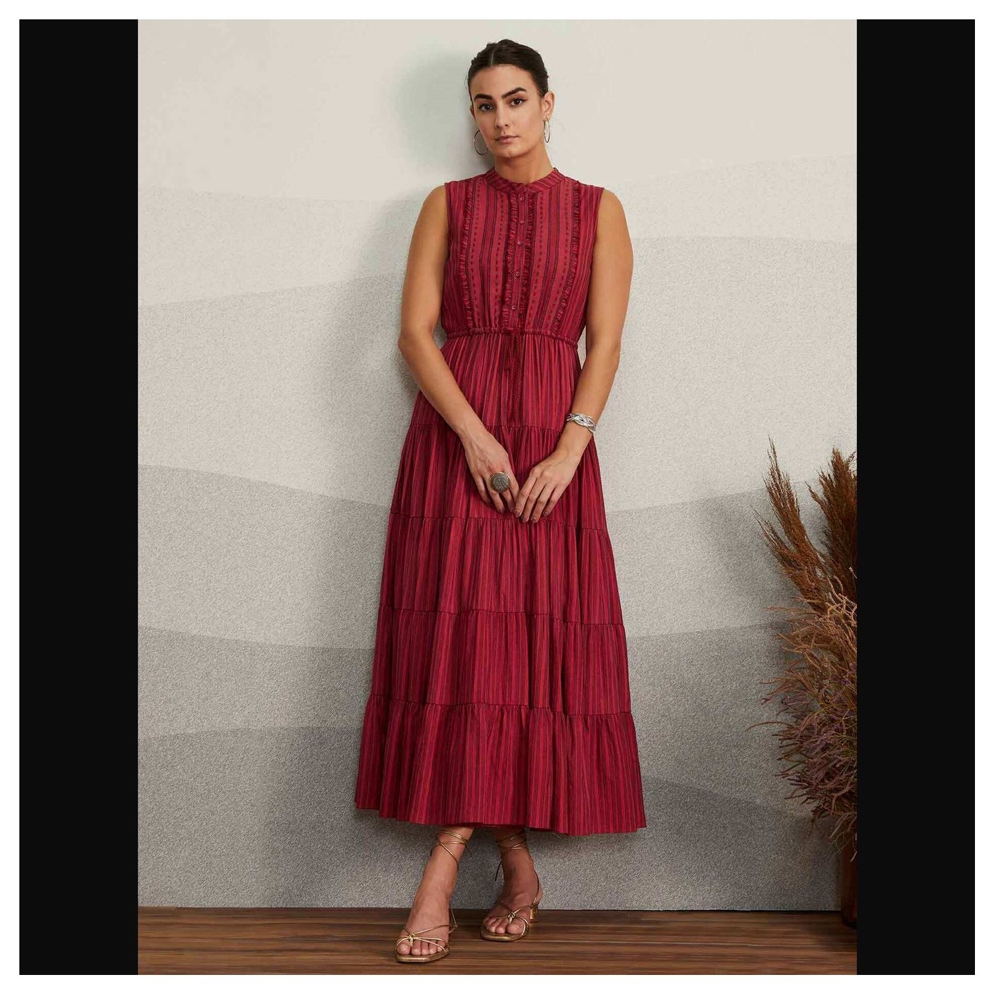 Red Striped Cotton Dress FIT TYPE: FITTED