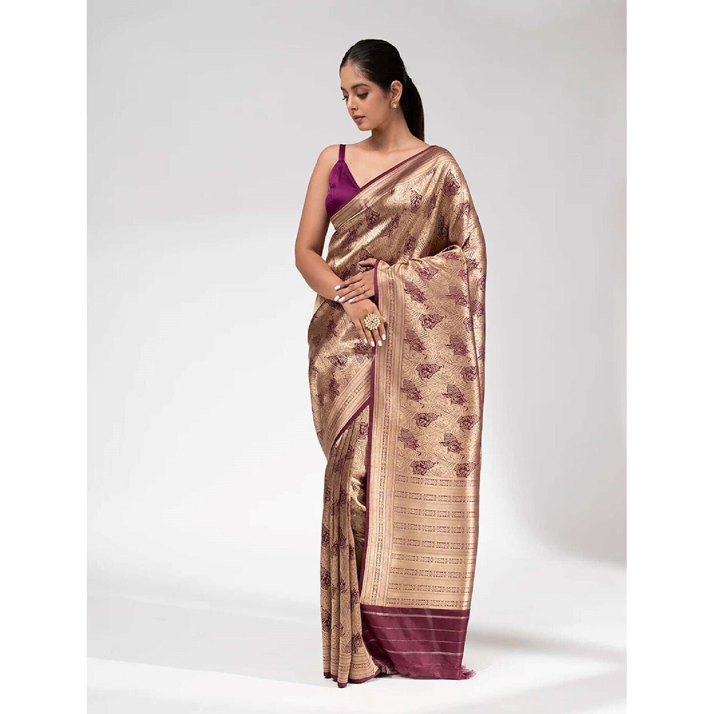 Wine Katan Silk Shikargah Brocade Handloom Banarasi Saree Size- Free Size