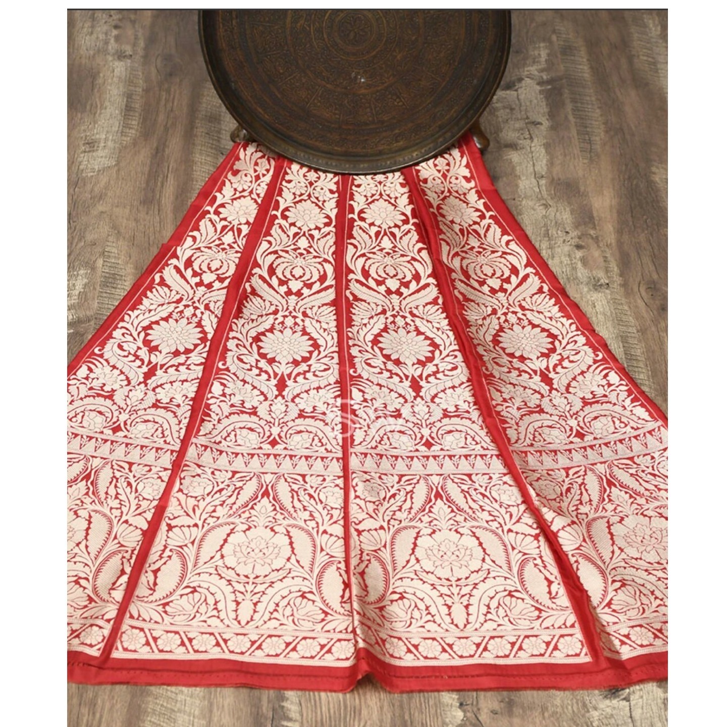 Red Silk Handloom Banarasi Lehenga