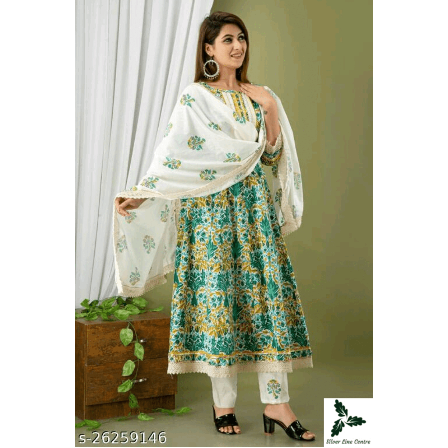 Banita Attractive Women Kurta Sets*