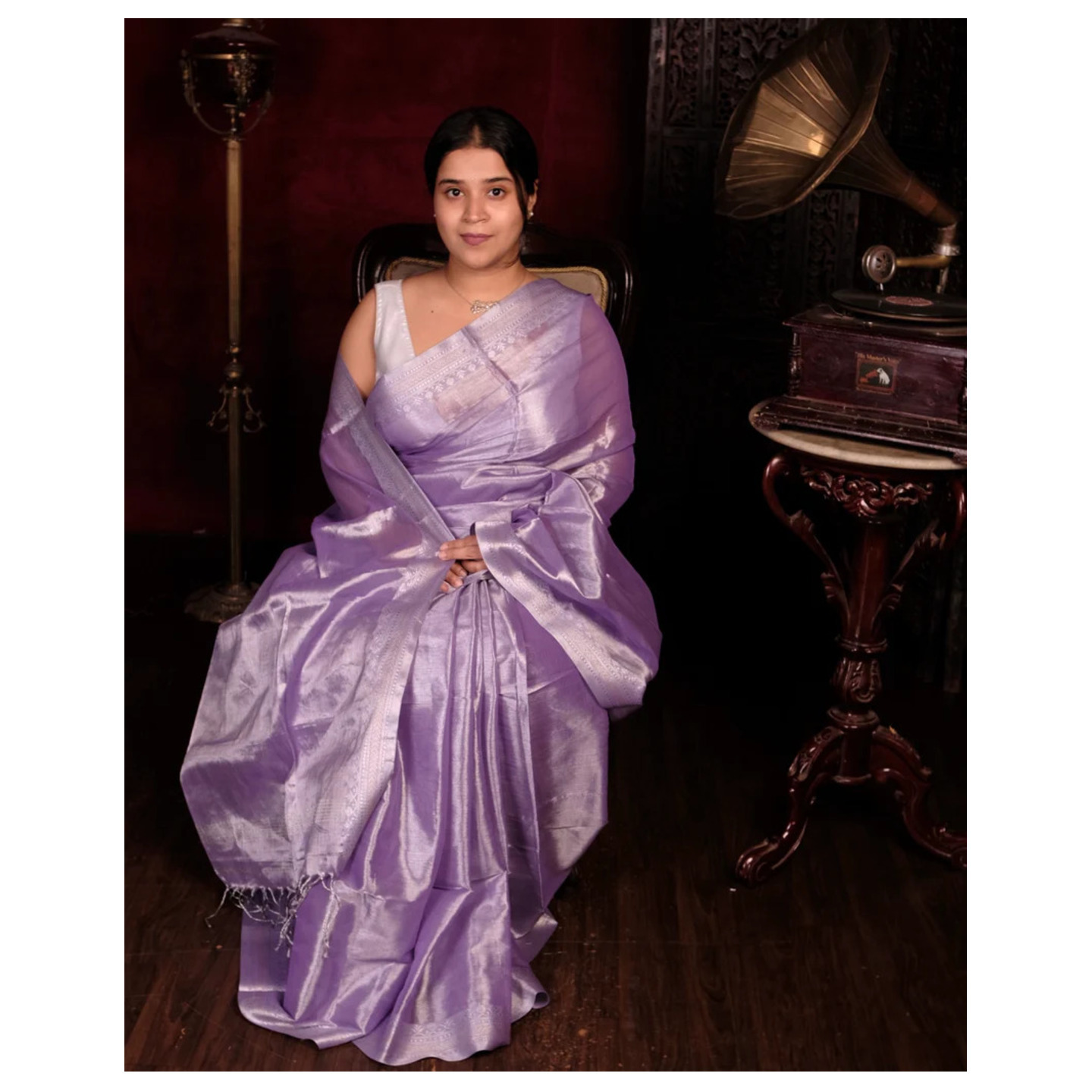 Khizaan ka Khwaab (Lavender Mulmul Tissue Saree) 