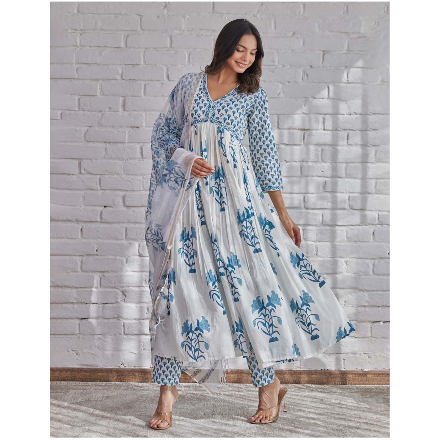 White Floral Printed Hand Block Printed Cotton Kurta Set With Dupatta 