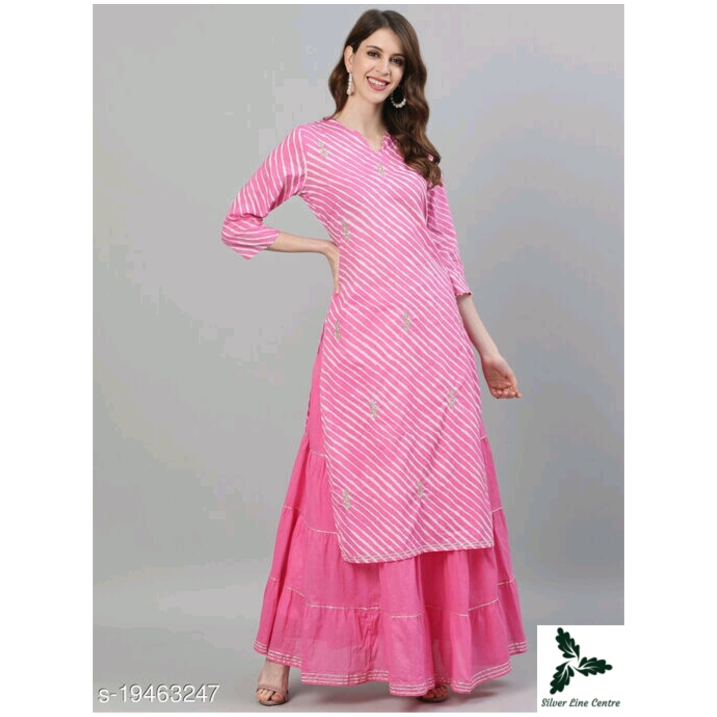 *Ishin Trendy Pretty Women Kurta Sets*