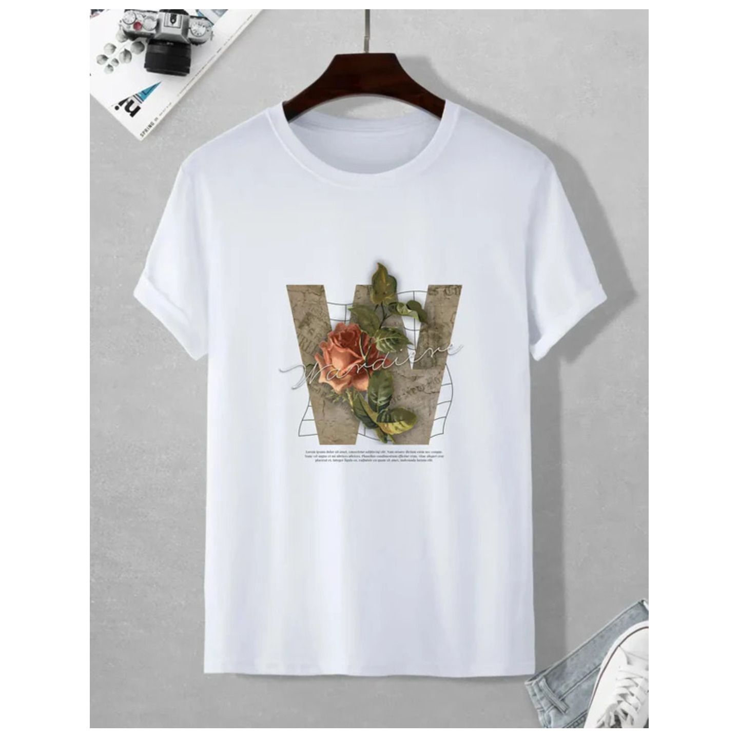 Naazfit Vintage T-Shirt - Elegant Floral Design for Women 