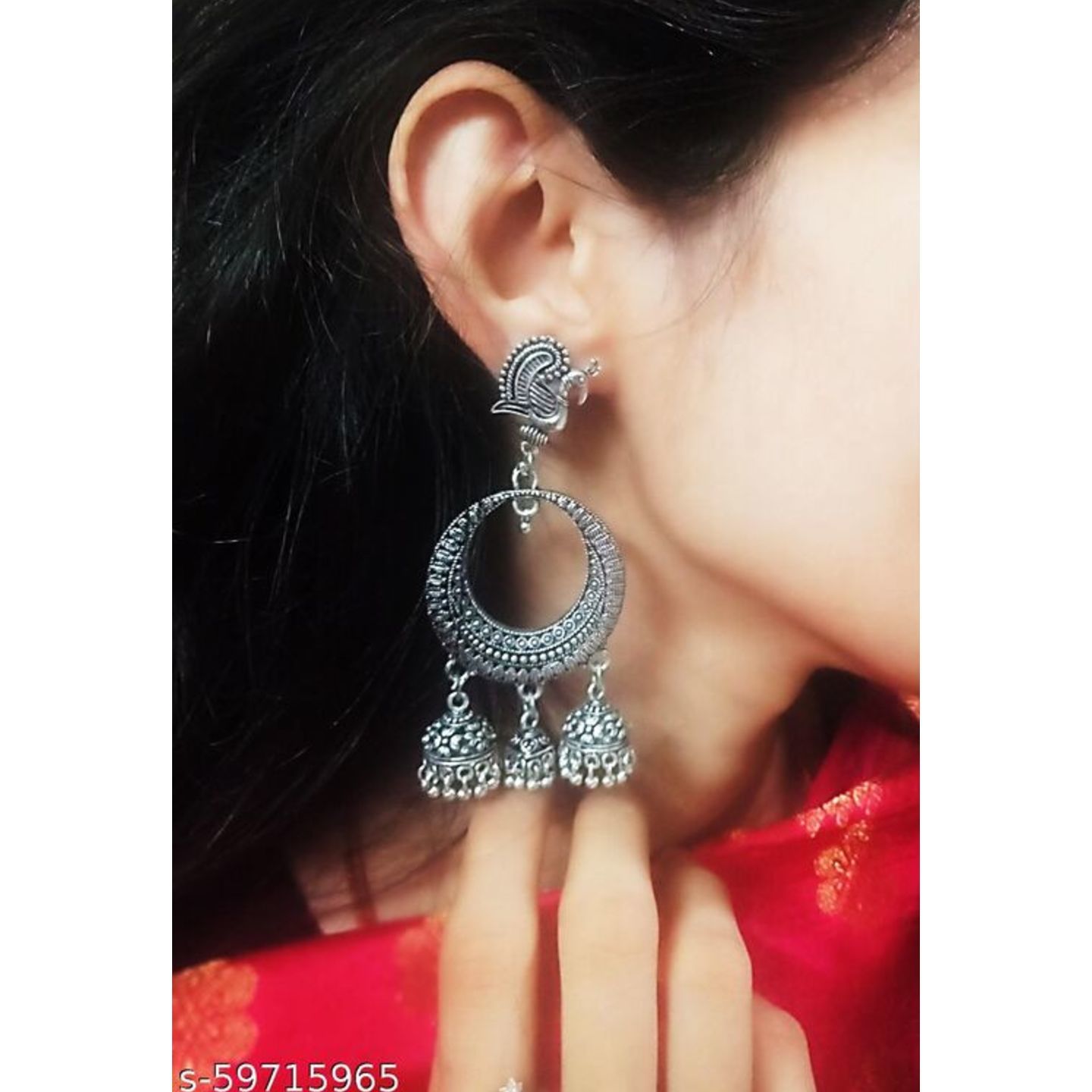 Elite Graceful Long Silver Earrings