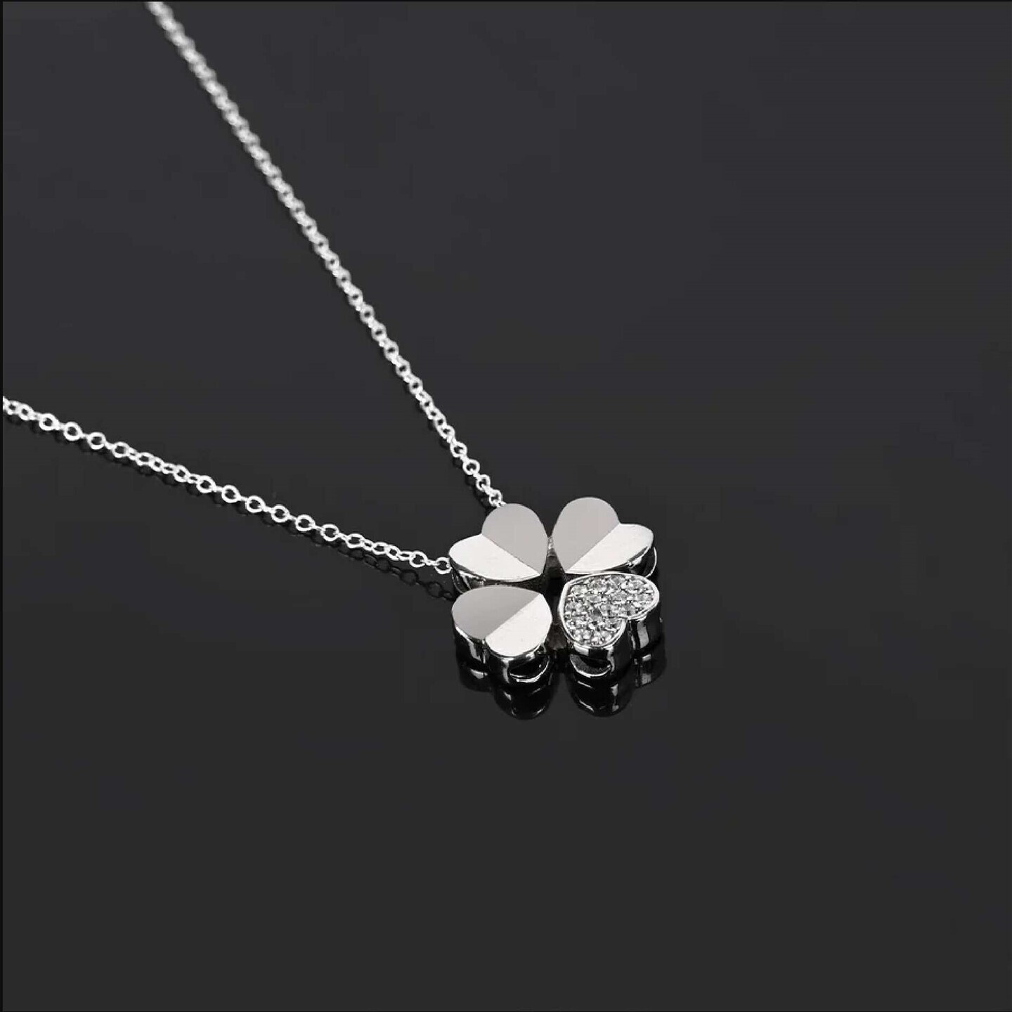 Four-Leaf Clover Silver Necklace 