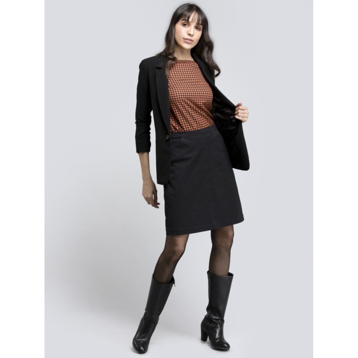Notch Lapel Ruched Sleeve Jacket-Black