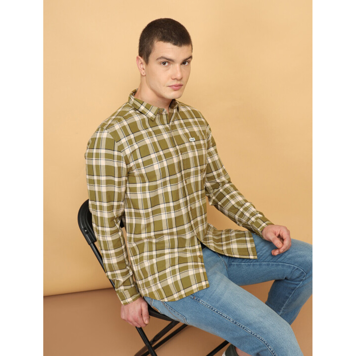 Men Checked Green Regular Fit Shirt