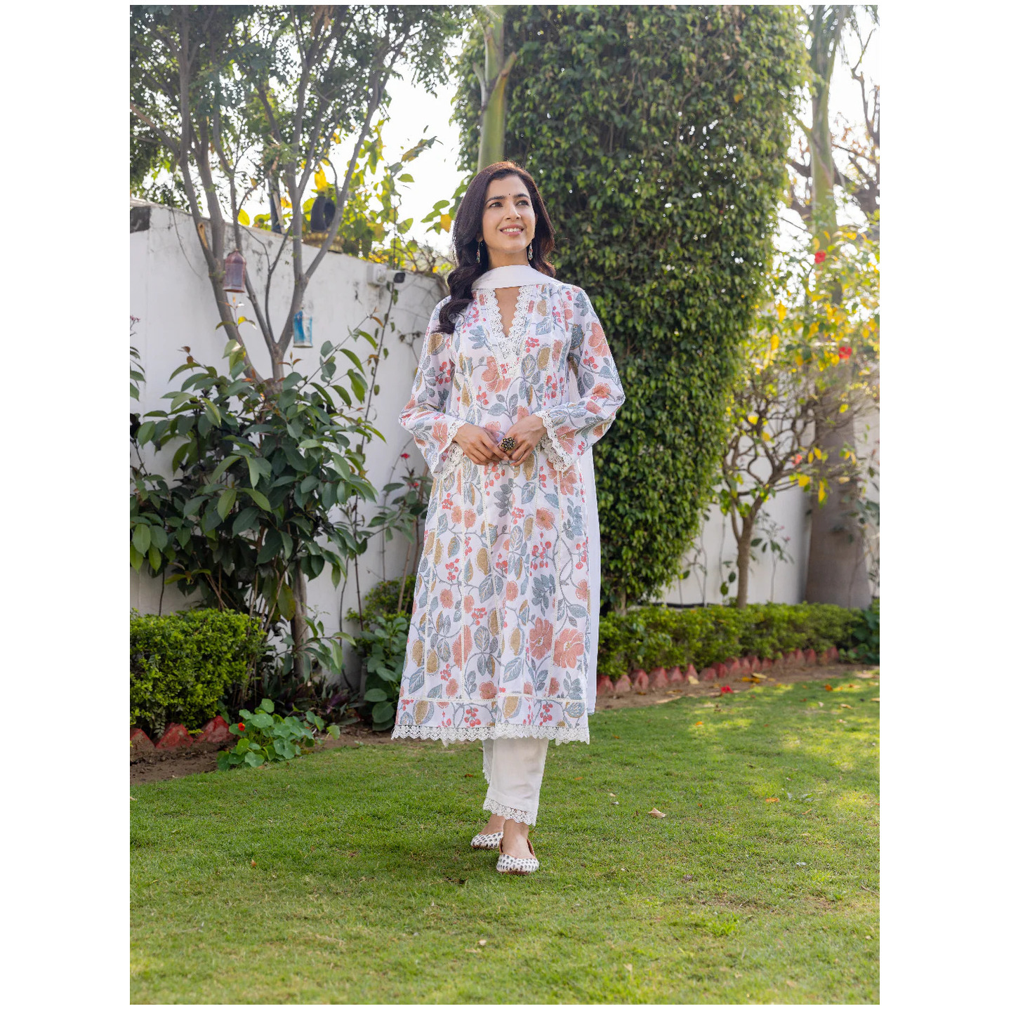 White Floral Print Pure Cotton Kurta Set 