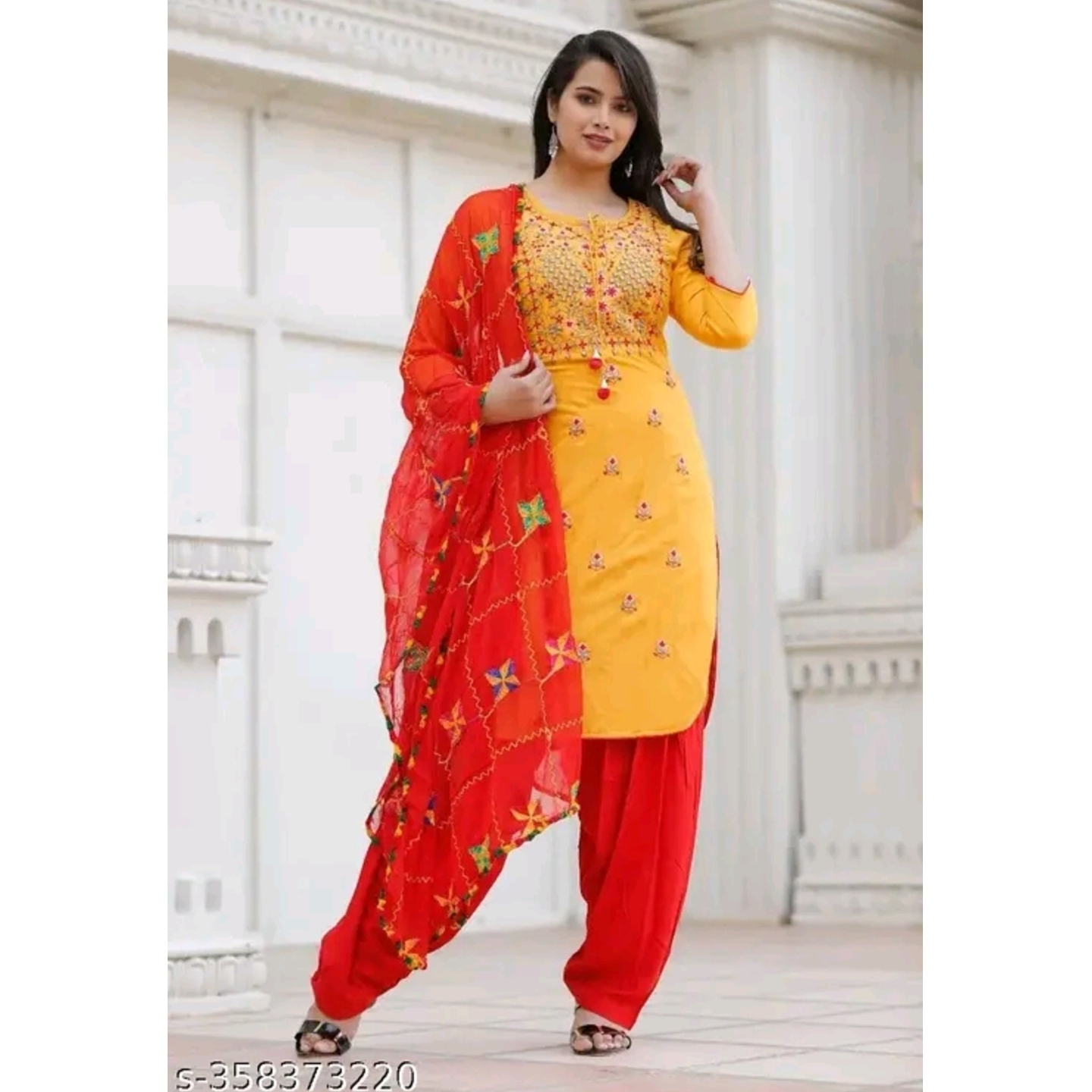 Women's Rayon Round Cut Kurti with Embroidered Work Dupatta Sets