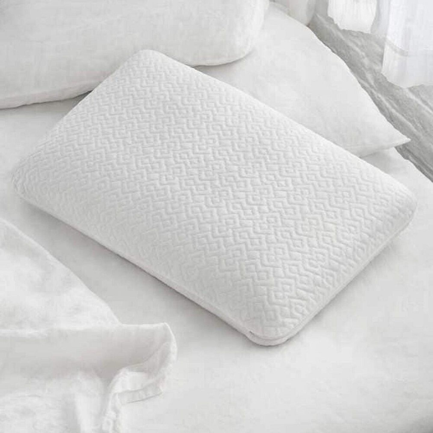 Nova Foam Pillow 