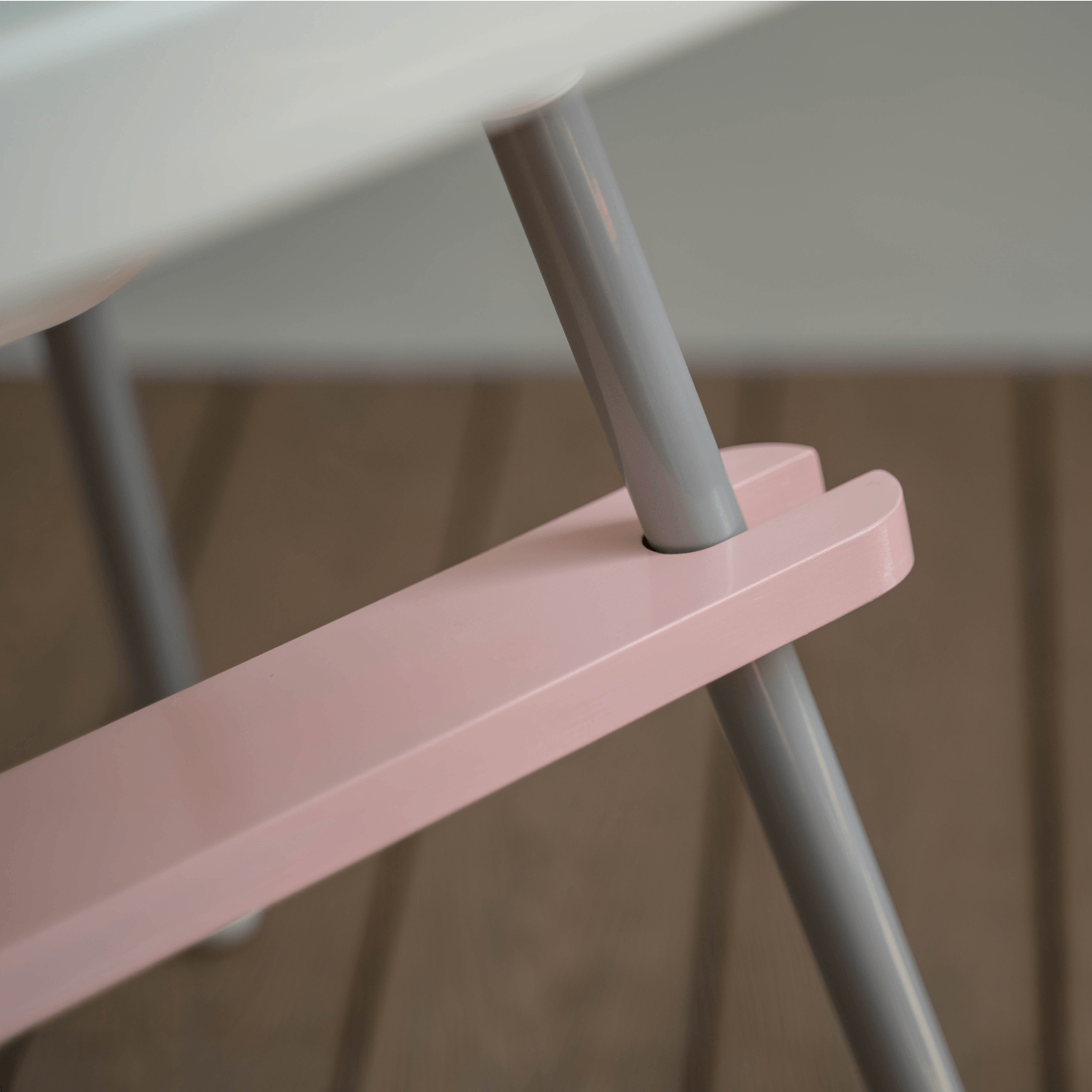 Bamboo Footrest - Pink