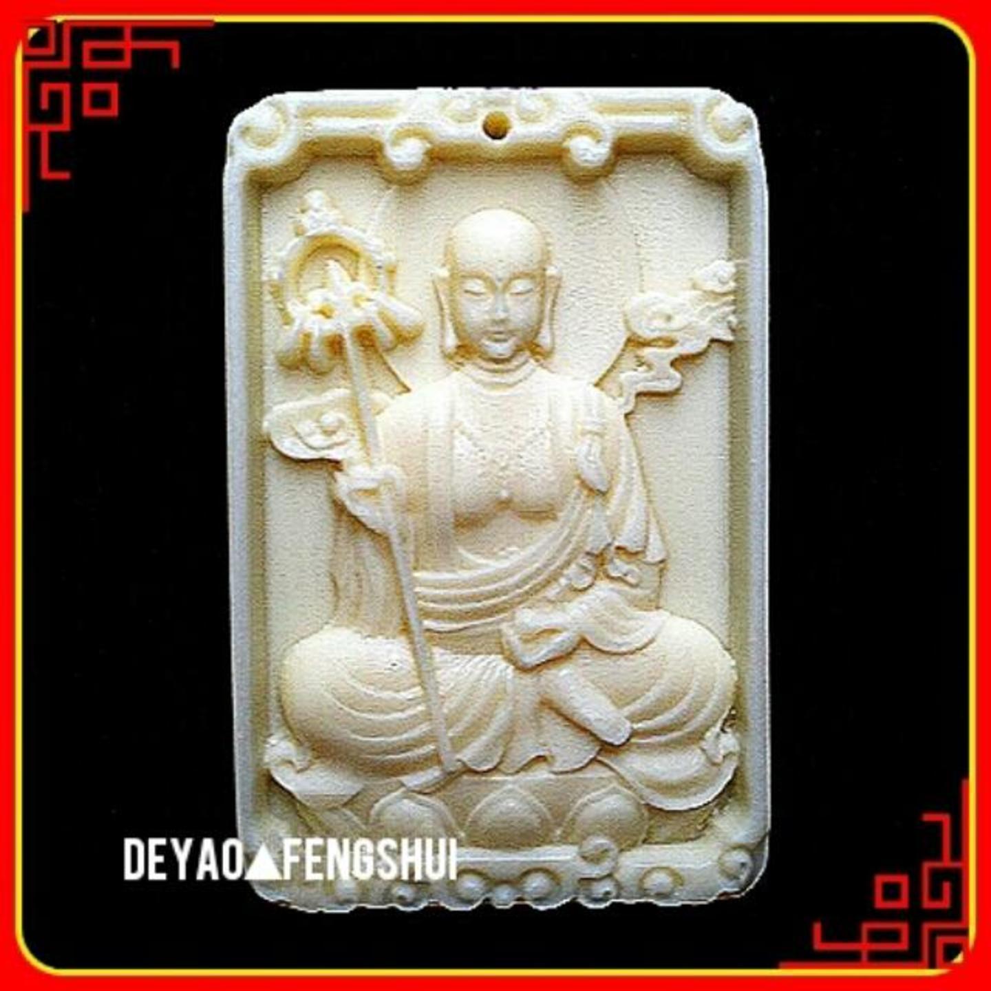 Buddhist Ksitigarbha High Relief Carved Cow Bone Pendant | 地藏王菩萨雕刻牛骨牌