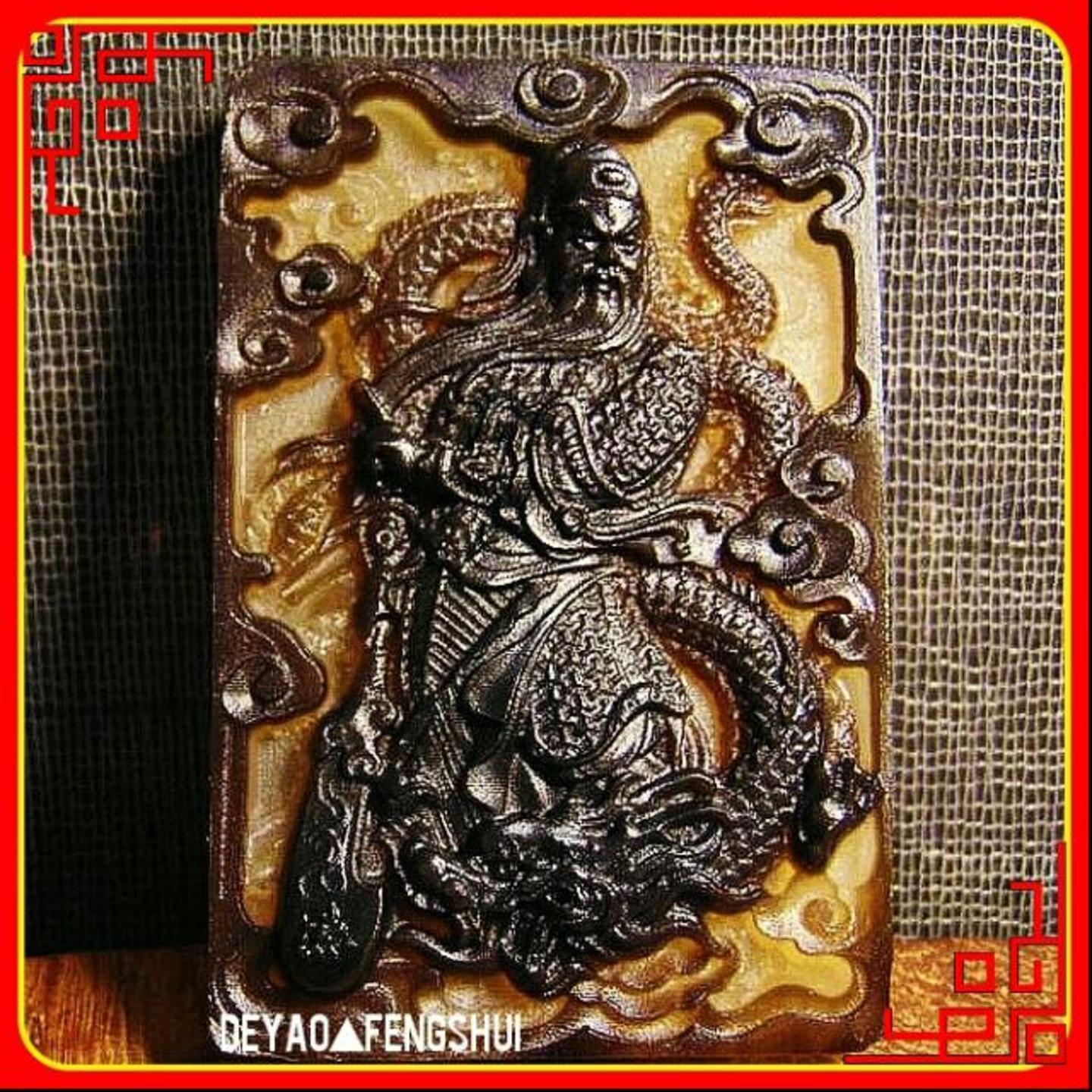 Chinese Deity Guan Kong Horn Pendant｜关公雕刻羊角牌