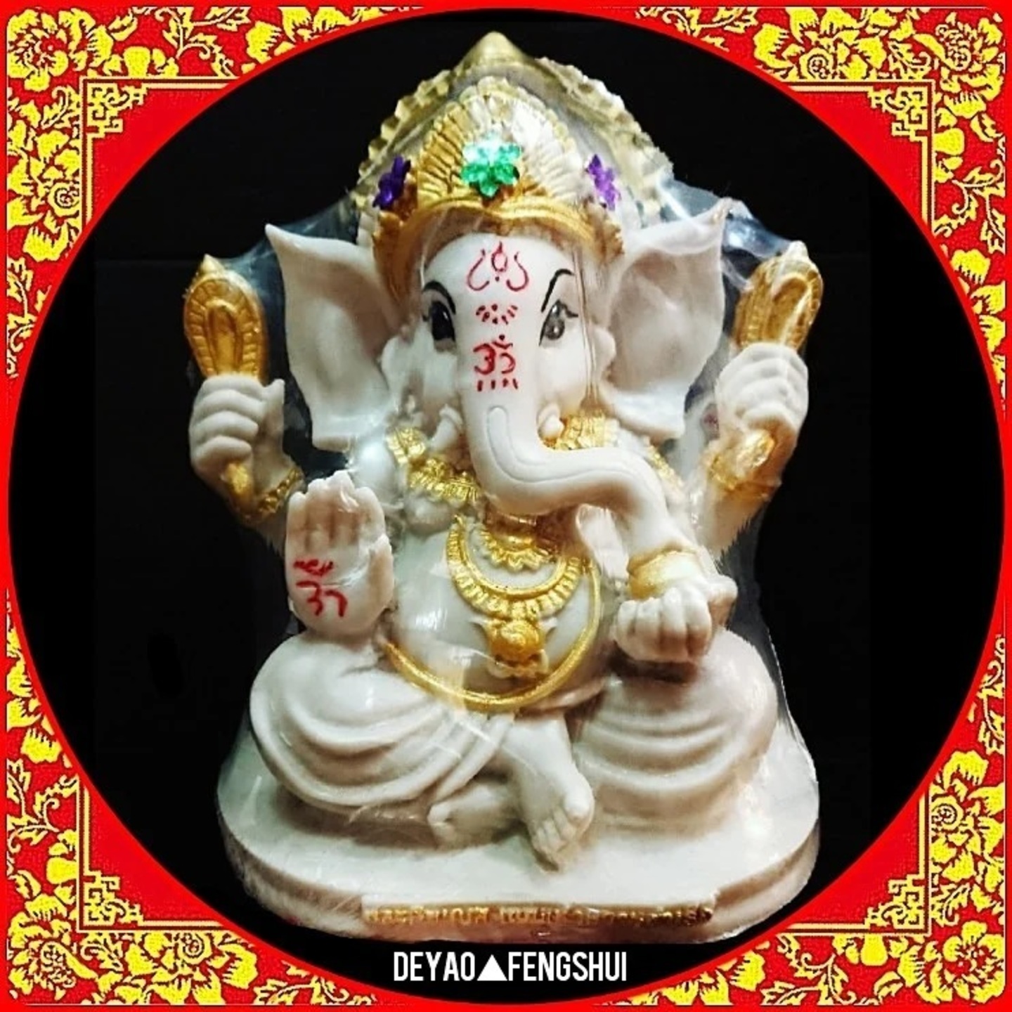 Beautiful Hindu Deity God Lord Ganesha Gold Carved Statue | 象神神像