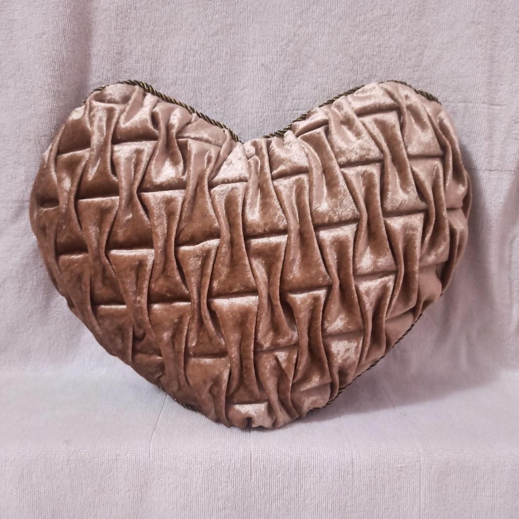 Heart Shape Geometrical Cushion with Filler (Set of 3)