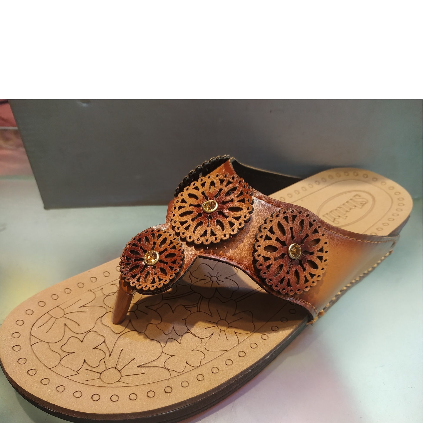 Light brown comfort slippers