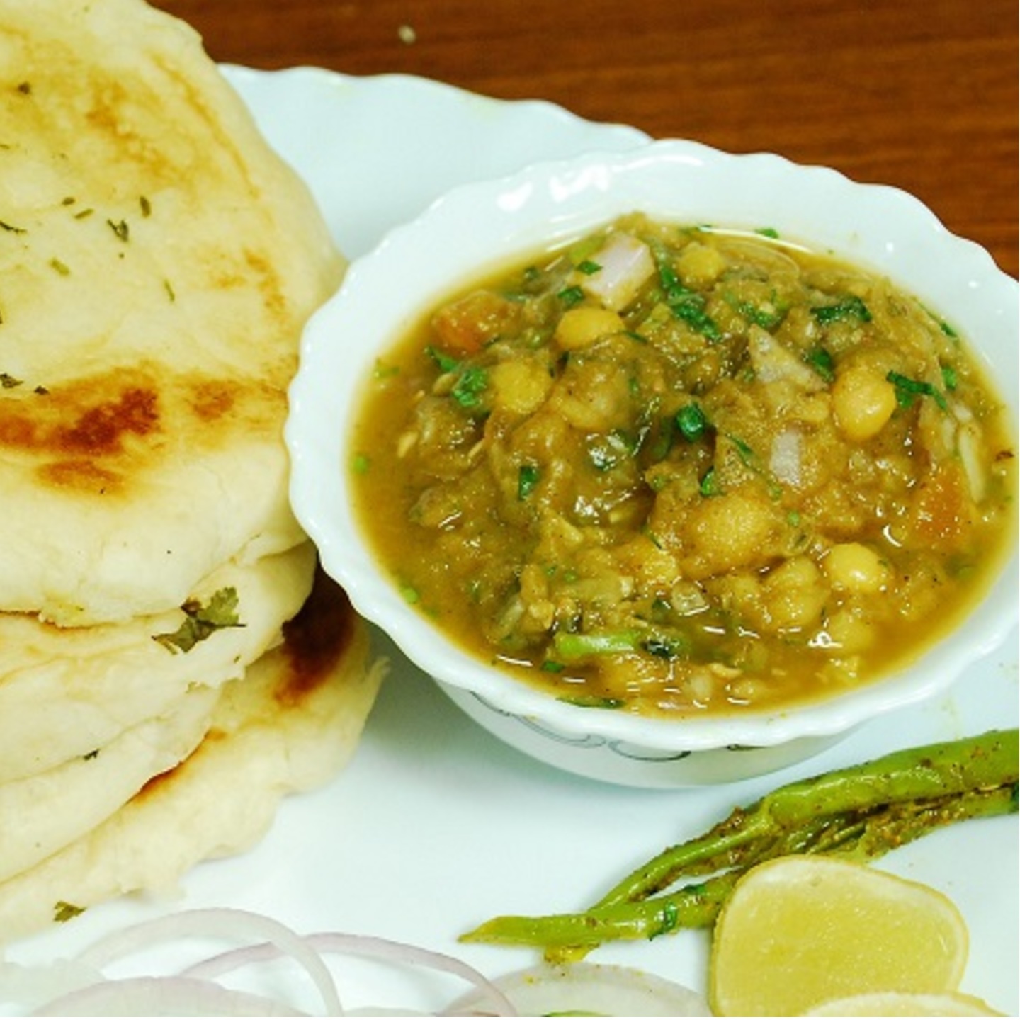 Matar Kulcha Masala
