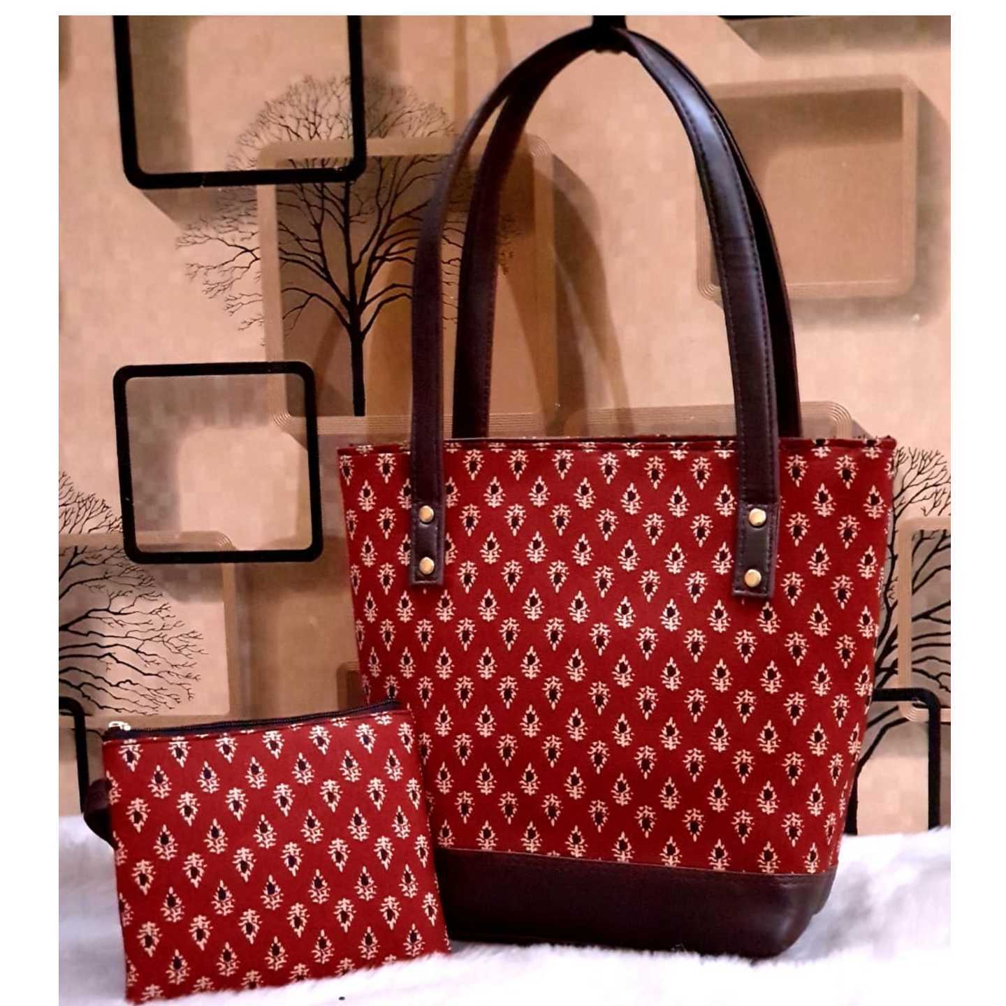 TWEETY TOTE ALONG WITH POUCH