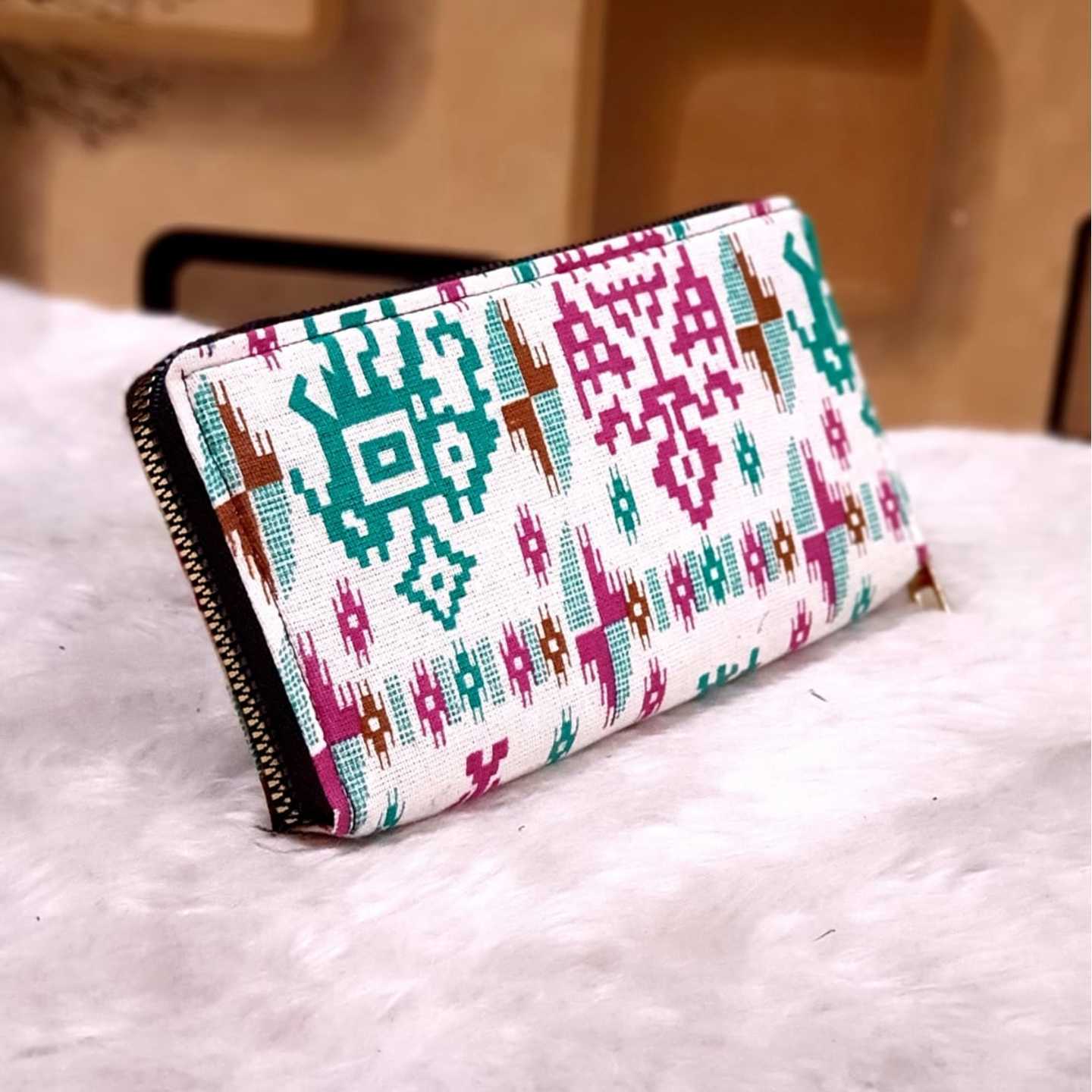GAALA GOLD BOOK WALLET