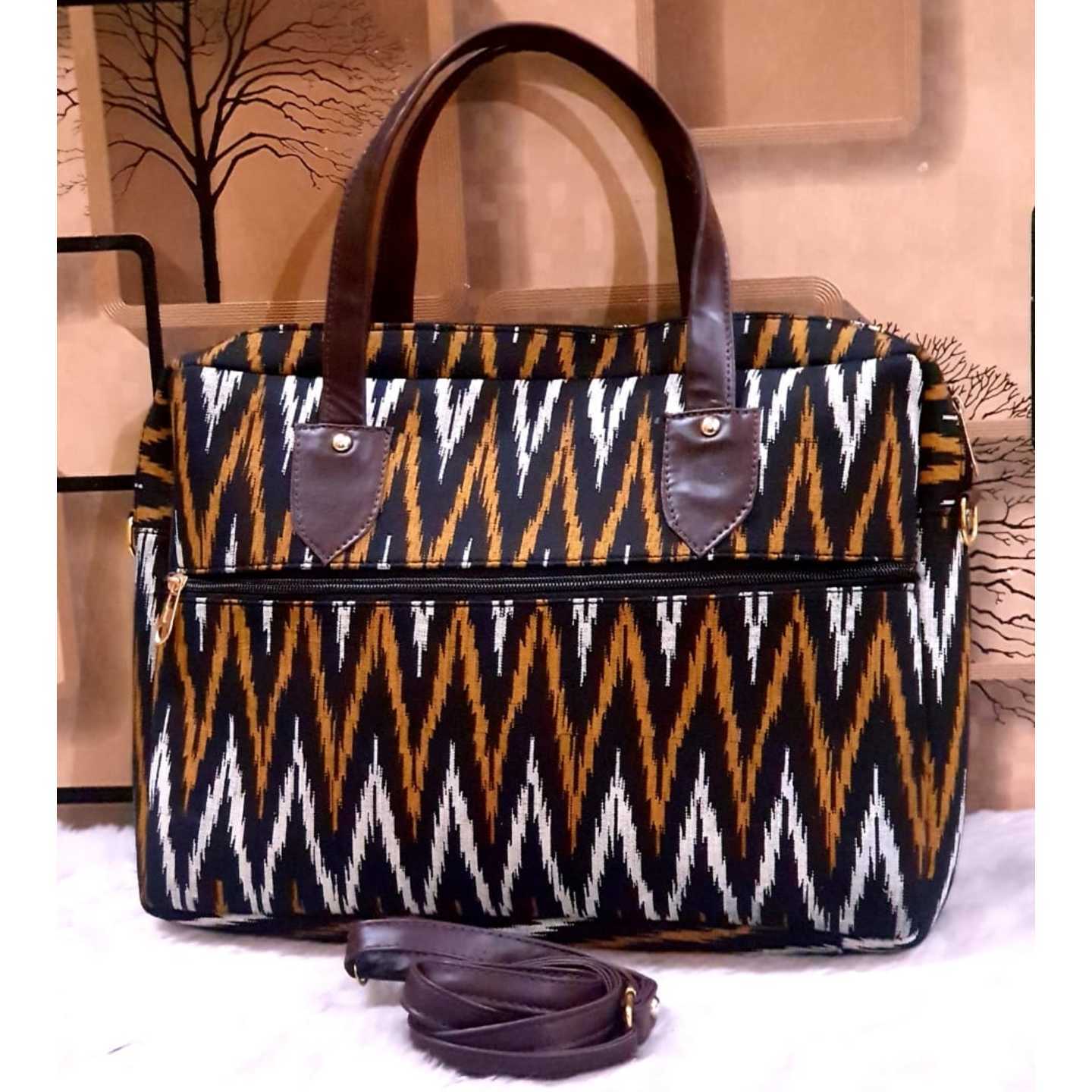 Mini laptop bag