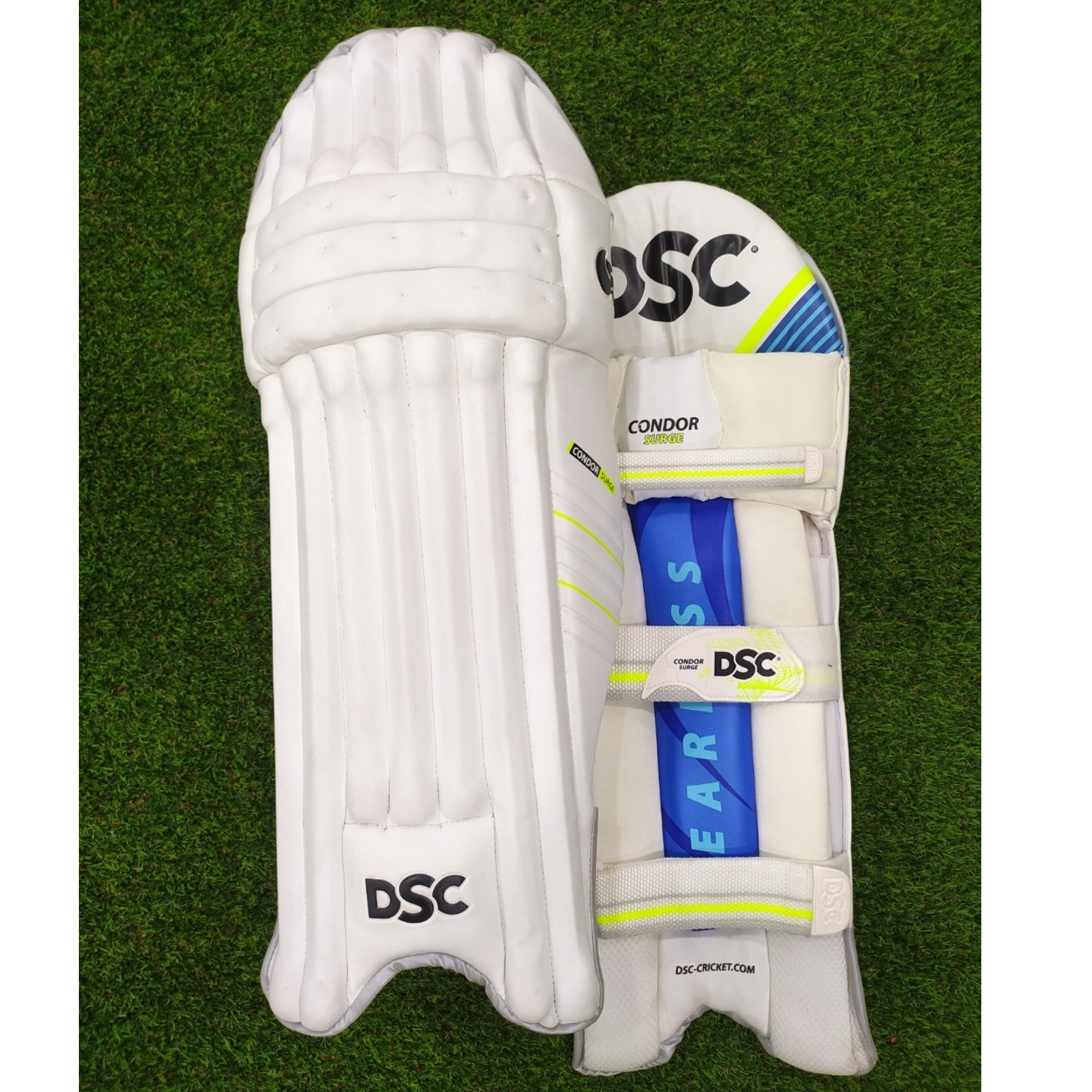 DSC CONDOR SURGE BATTING LEGGUARD, RIGHT HANDED