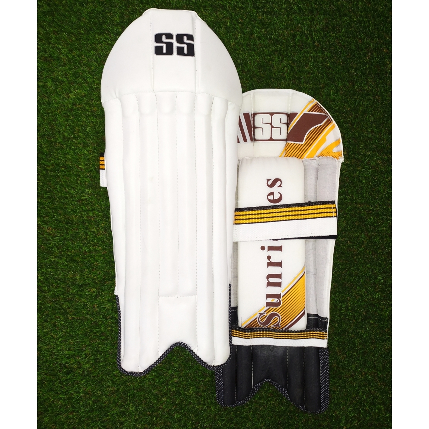 SS PLATINO WICKET KEEPING LEG PAD